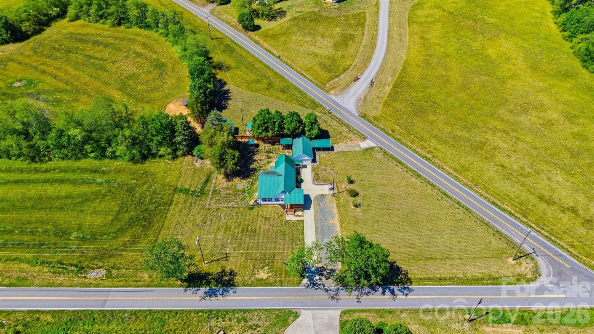 4039 Hartland Road - Photo 38