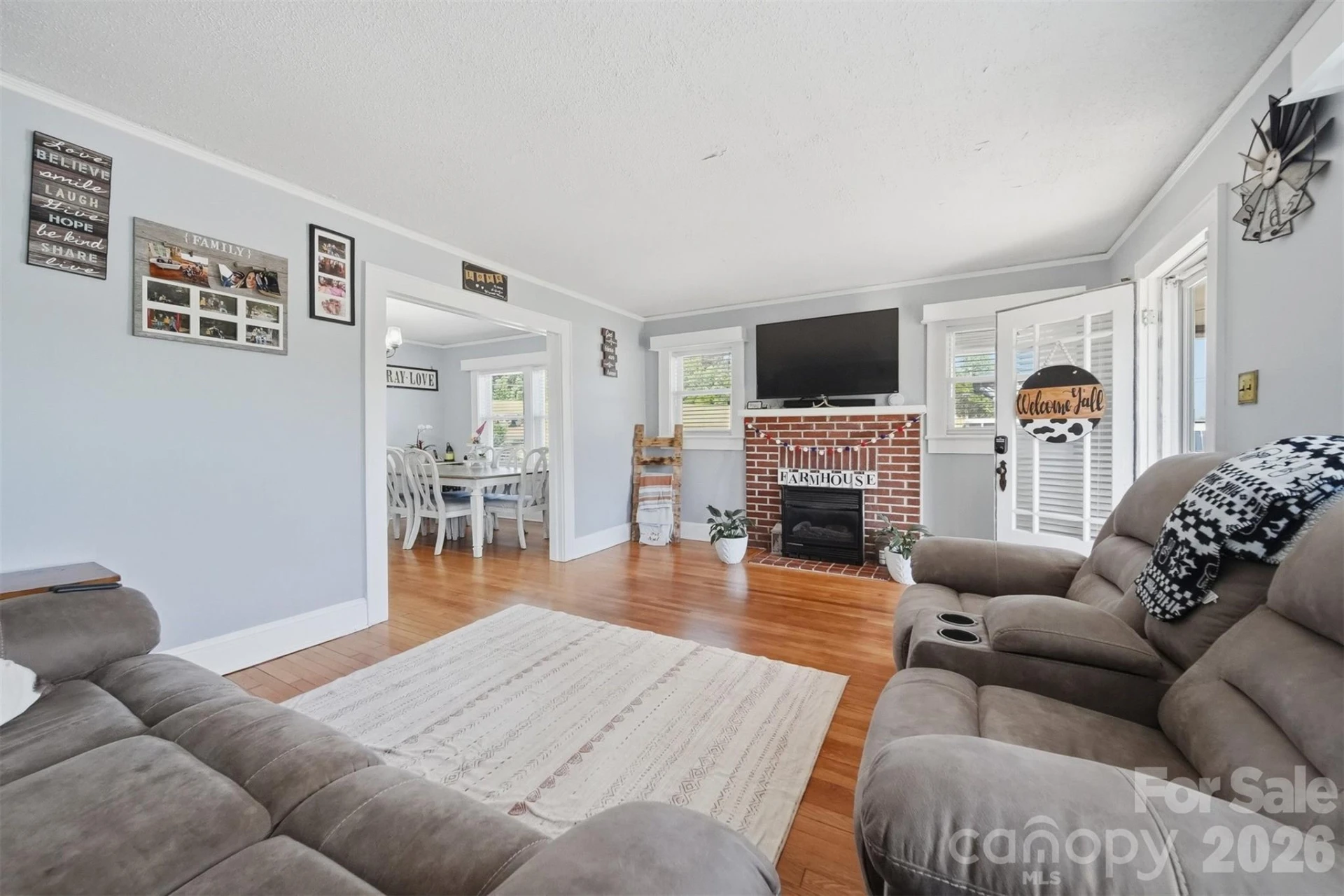 4039 Hartland Road - Photo 5