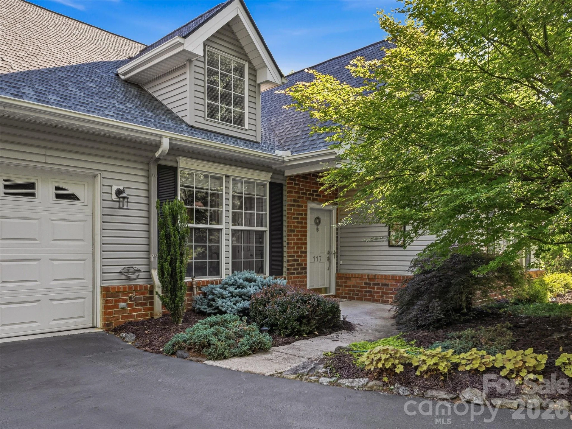117 Hibiscus Lane - Photo 2