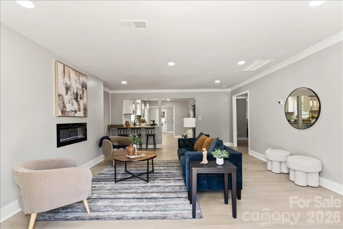 602 Clarinda Street - Photo 3