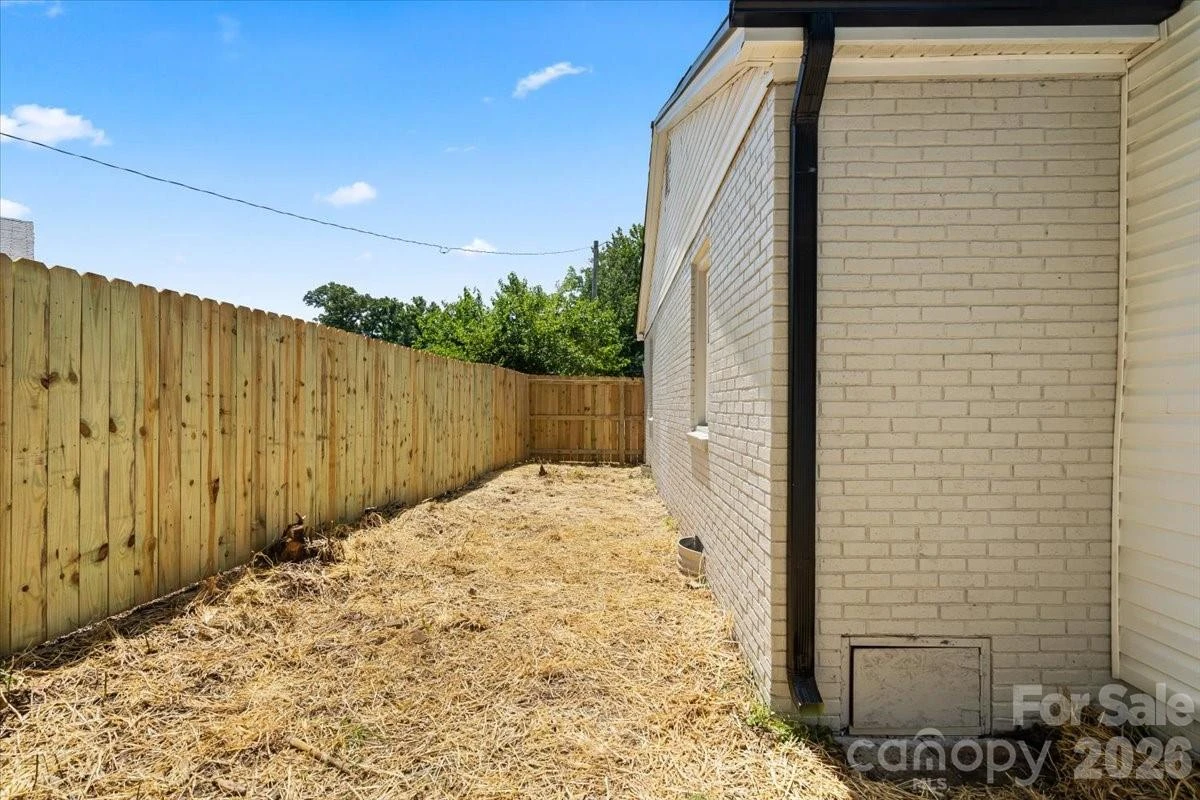602 Clarinda Street - Photo 35