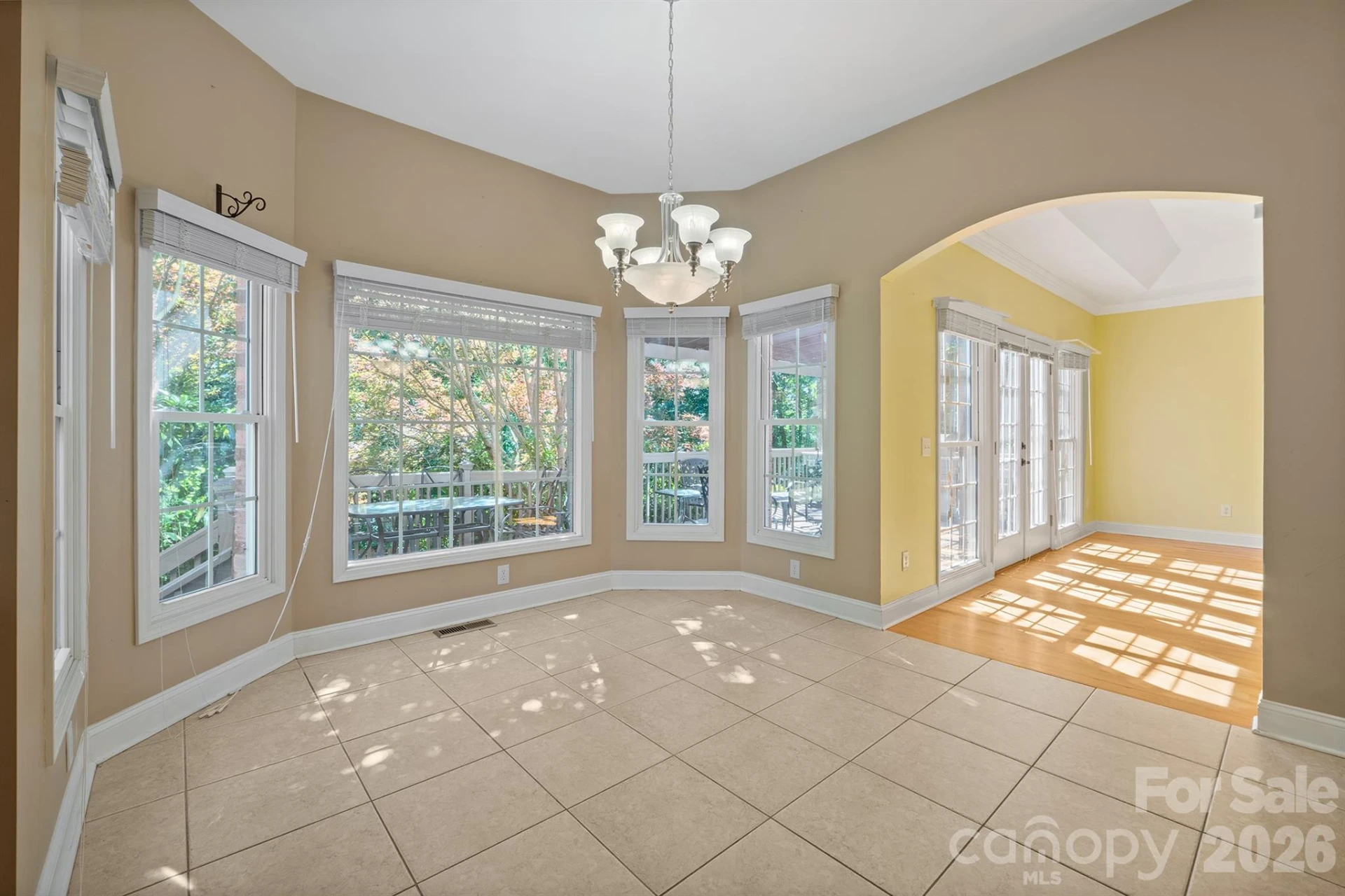 381 Lake Forest Drive - Photo 16