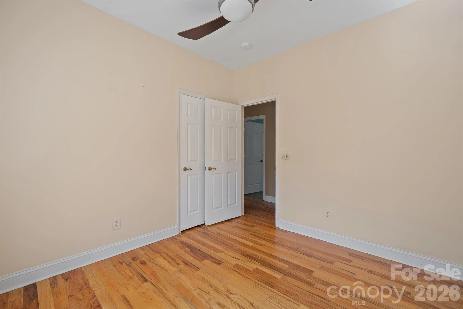 381 Lake Forest Drive - Photo 33