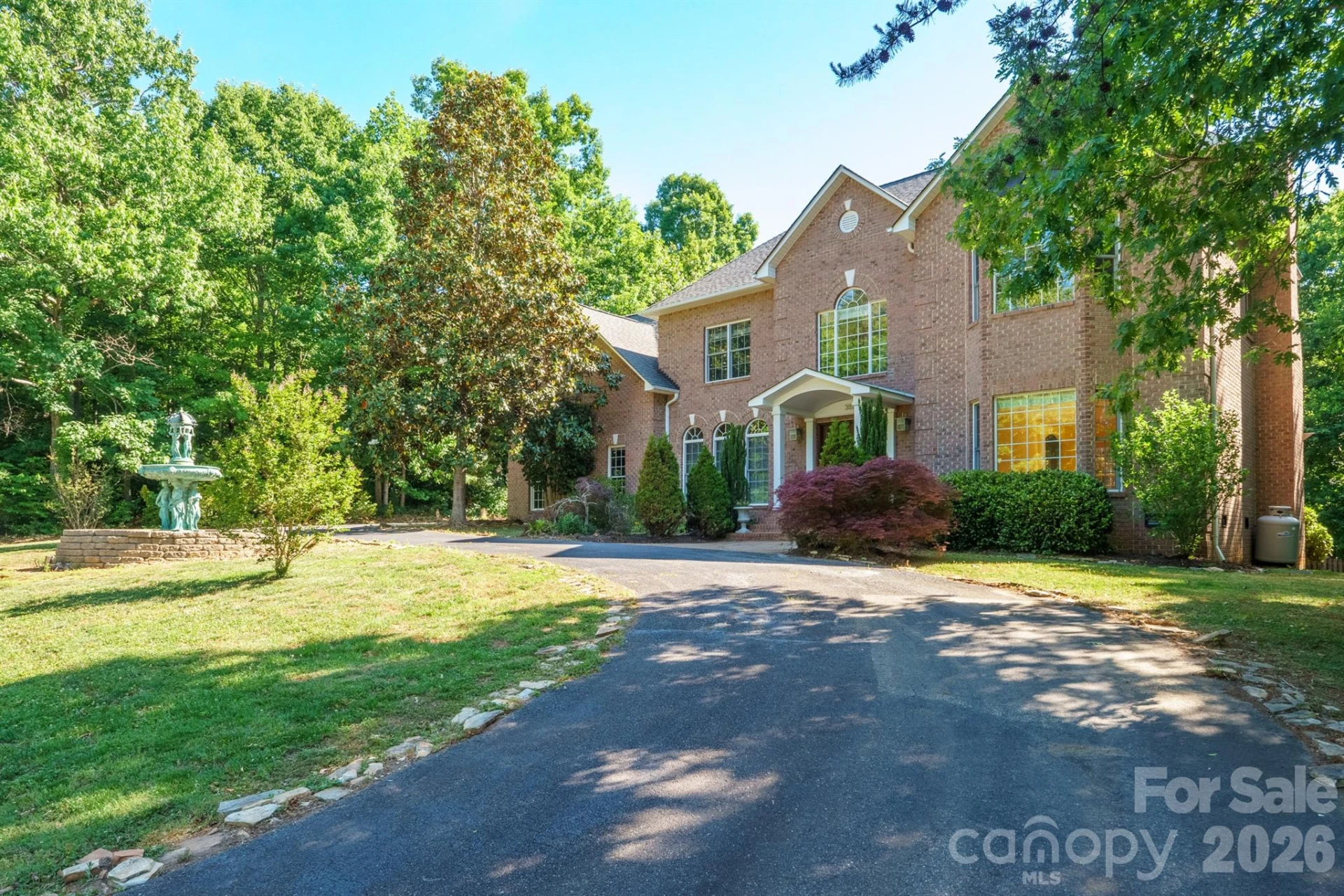381 Lake Forest Drive - Photo 48