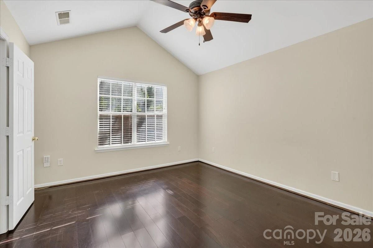 8935 Houston Ridge Road - Photo 13