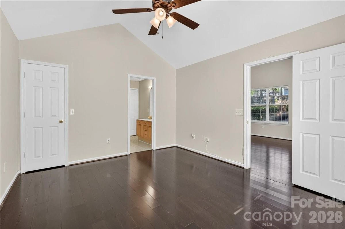 8935 Houston Ridge Road - Photo 14