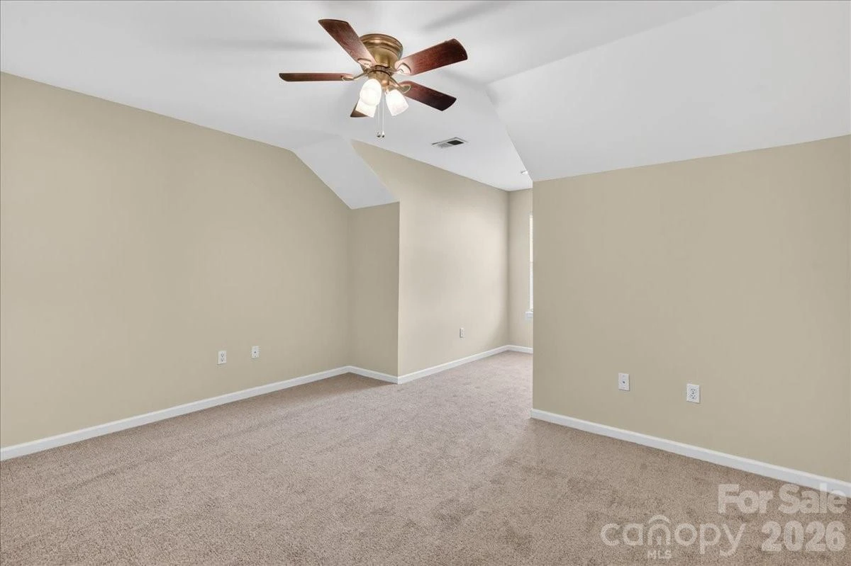 8935 Houston Ridge Road - Photo 17