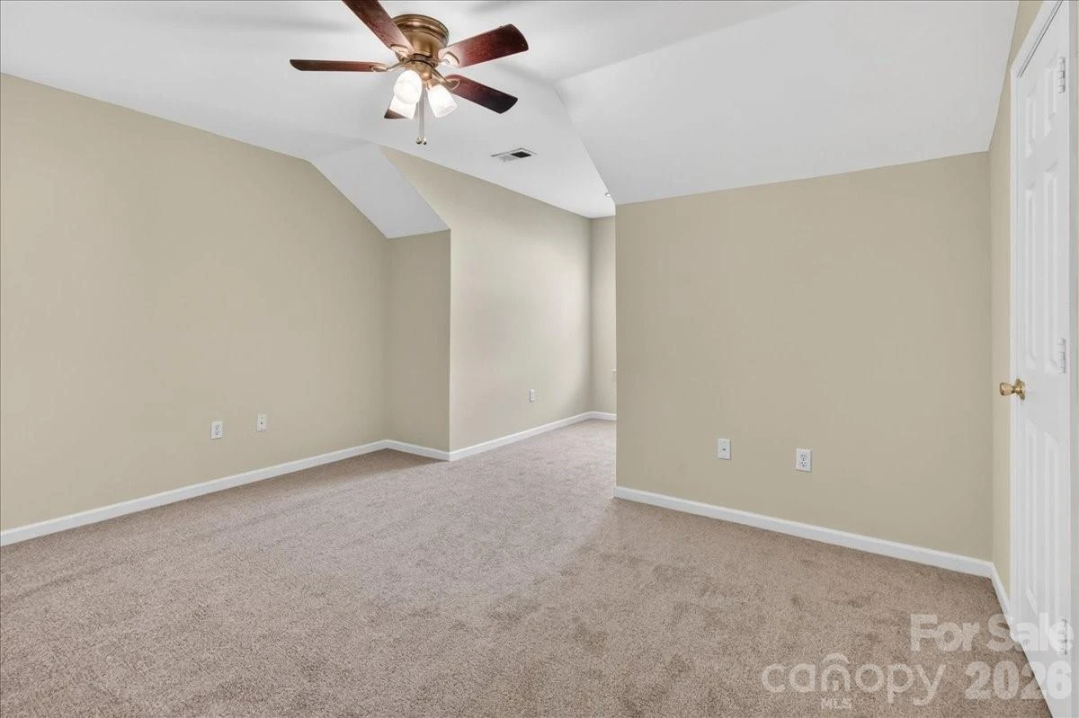 8935 Houston Ridge Road - Photo 23