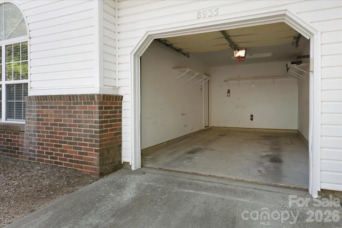 8935 Houston Ridge Road - Photo 28