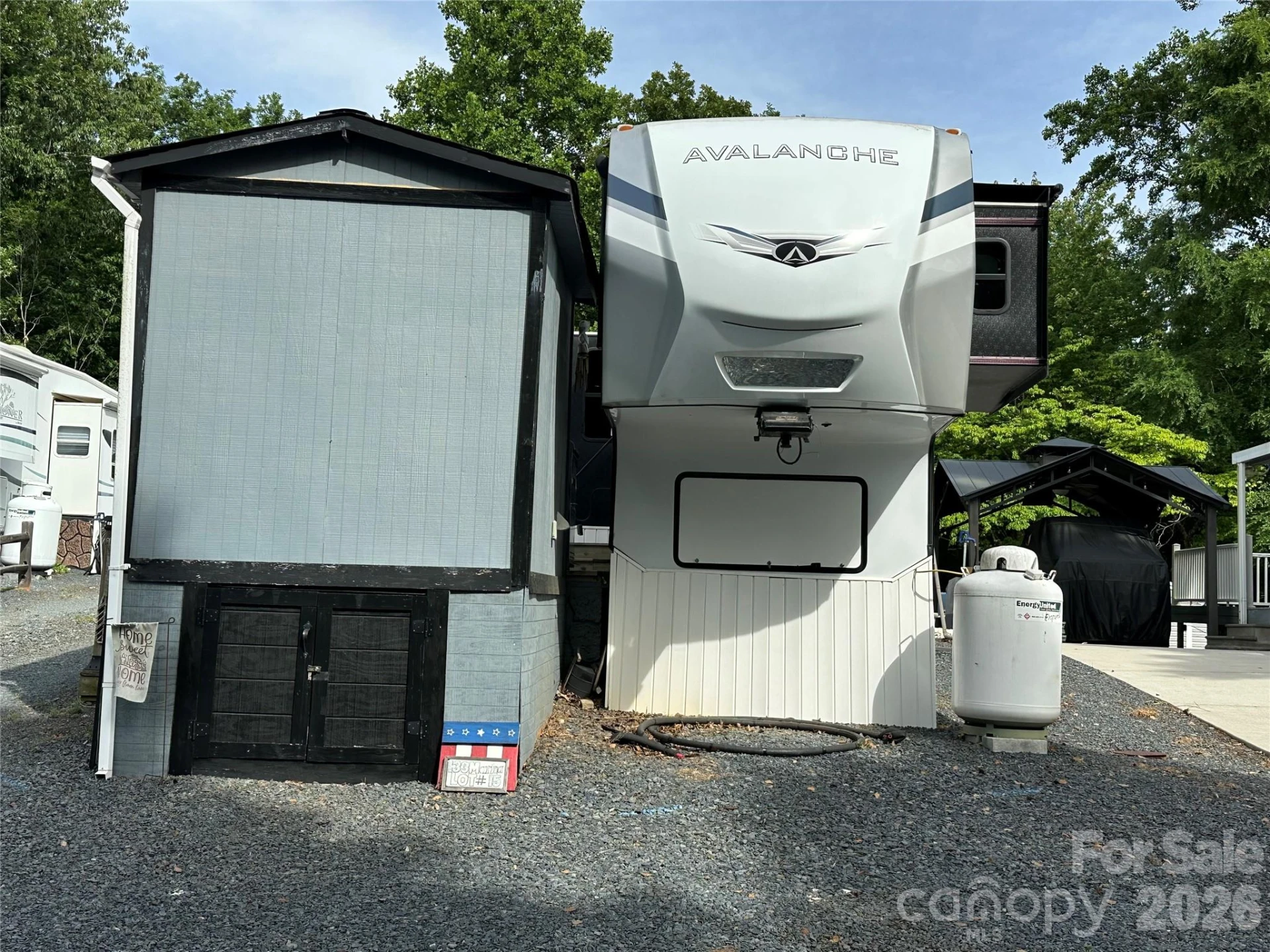133 Marina Drive - Photo 4