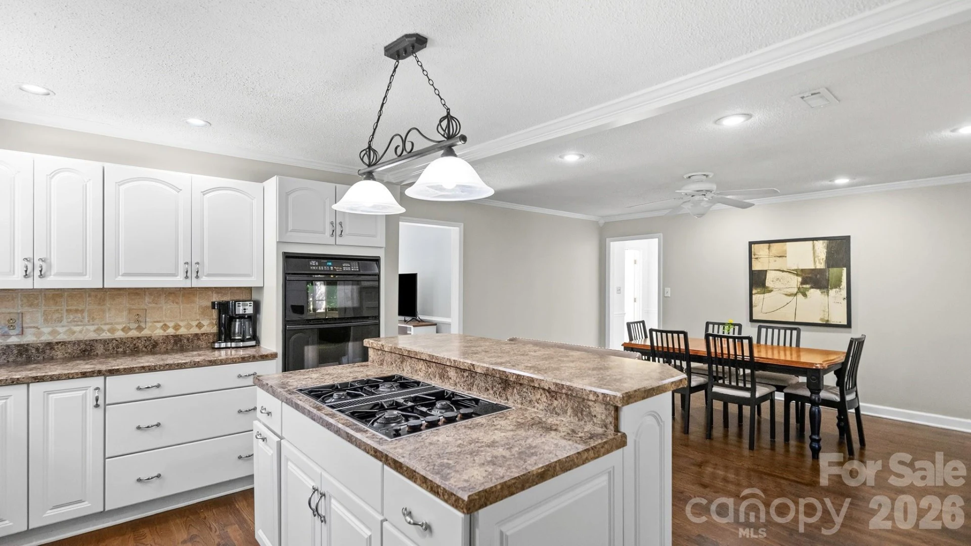 9608 Watergate Road - Photo 11