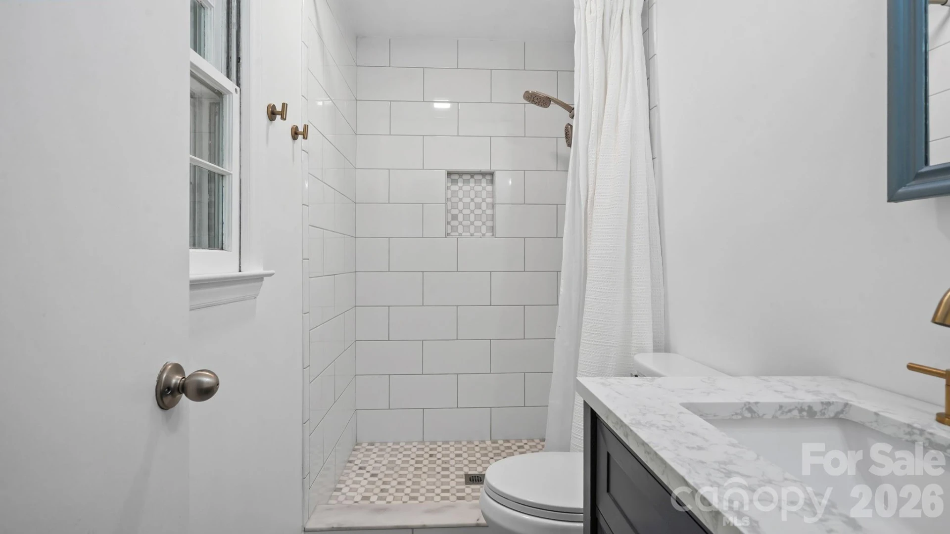 9608 Watergate Road - Photo 18