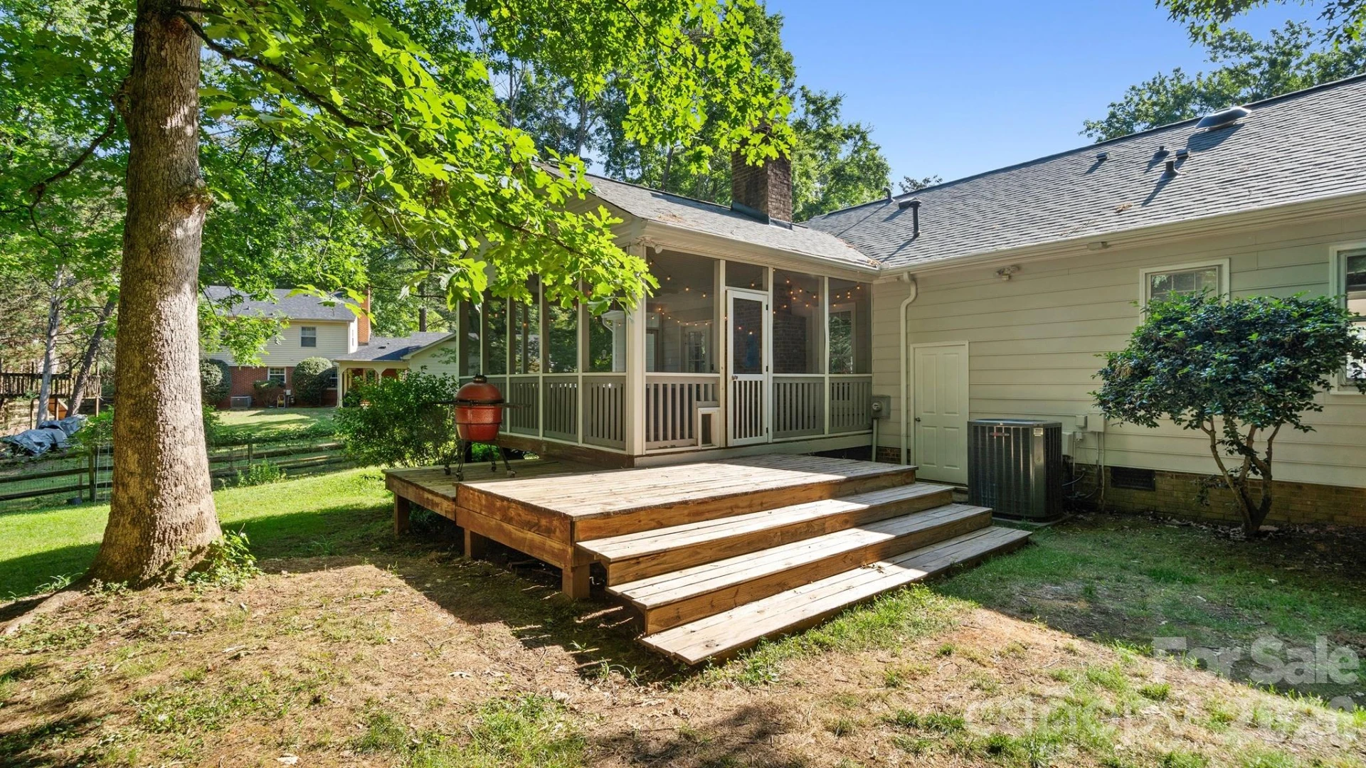 9608 Watergate Road - Photo 23