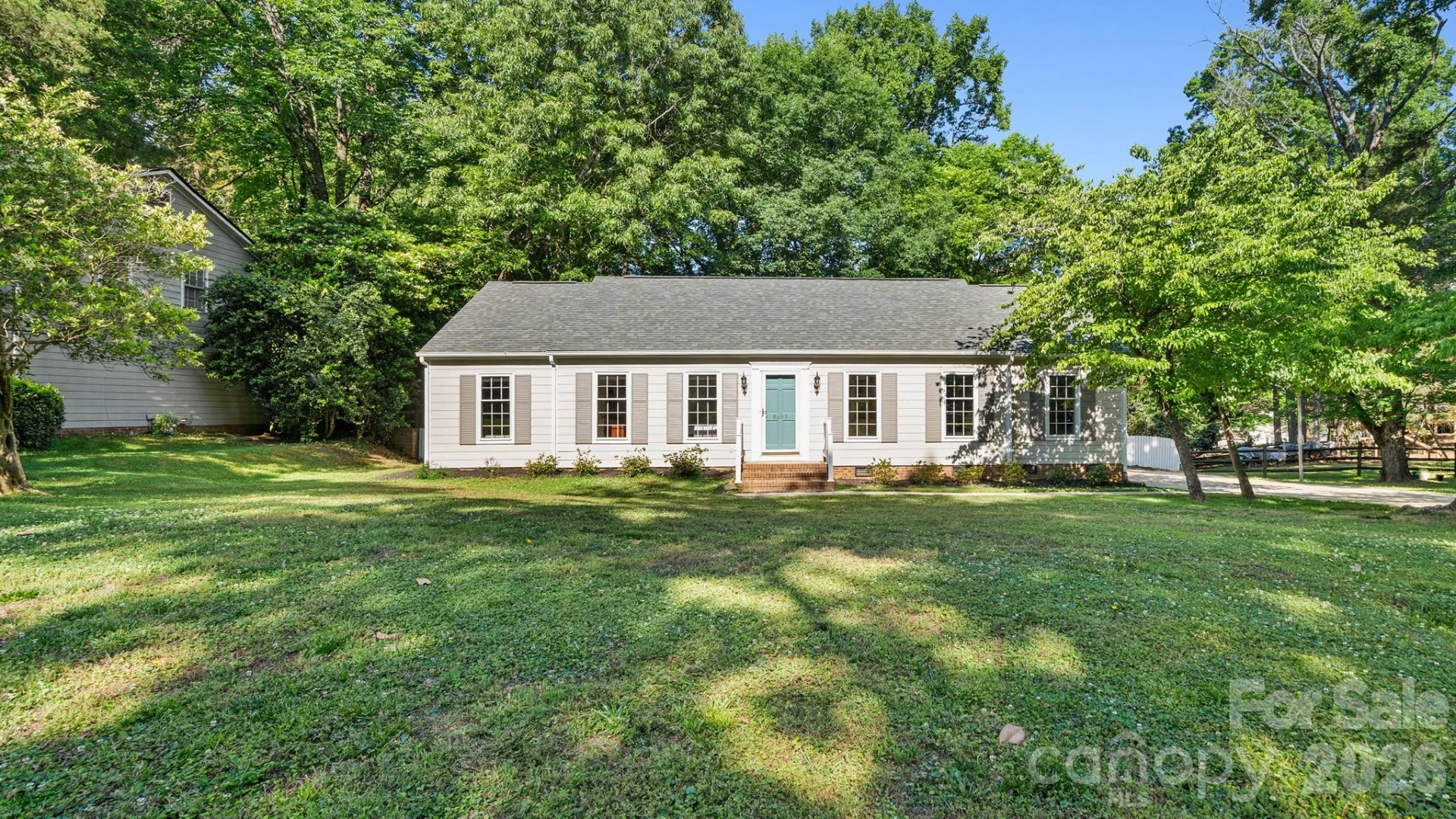 9608 Watergate Road - Photo 30
