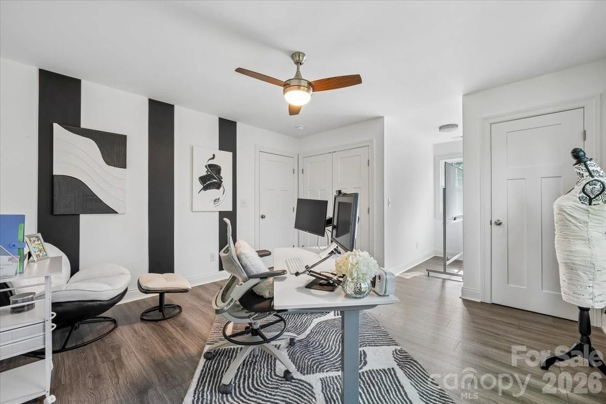 9712 Worley Drive - Photo 32
