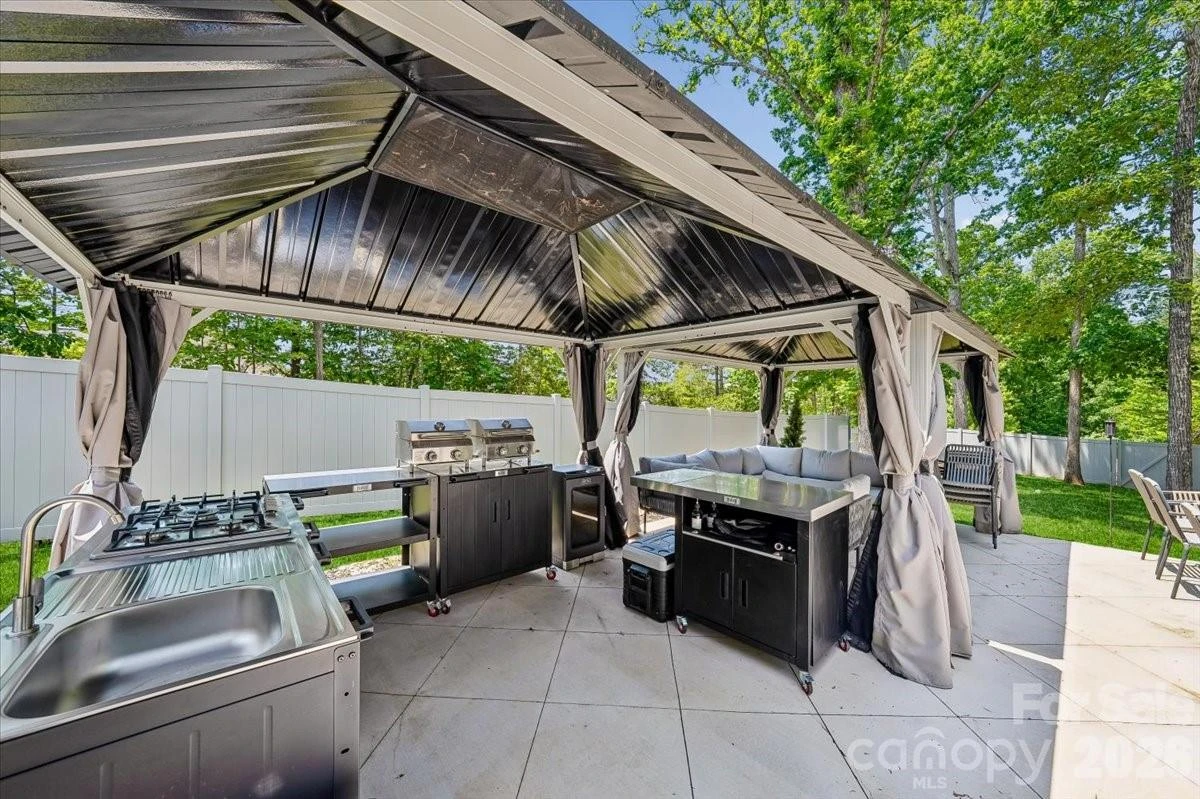 9712 Worley Drive - Photo 39