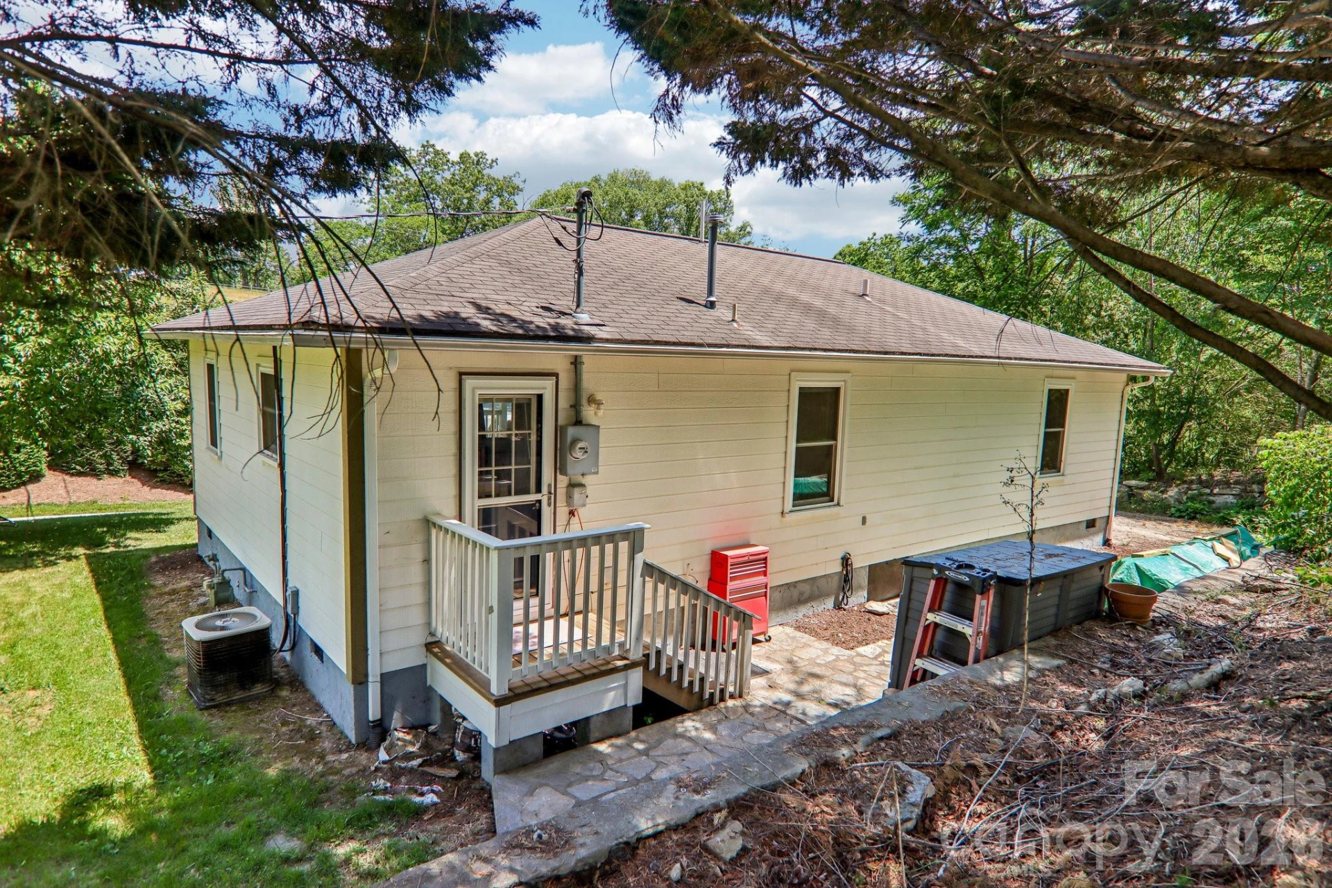 133 Highland Street - Photo 16