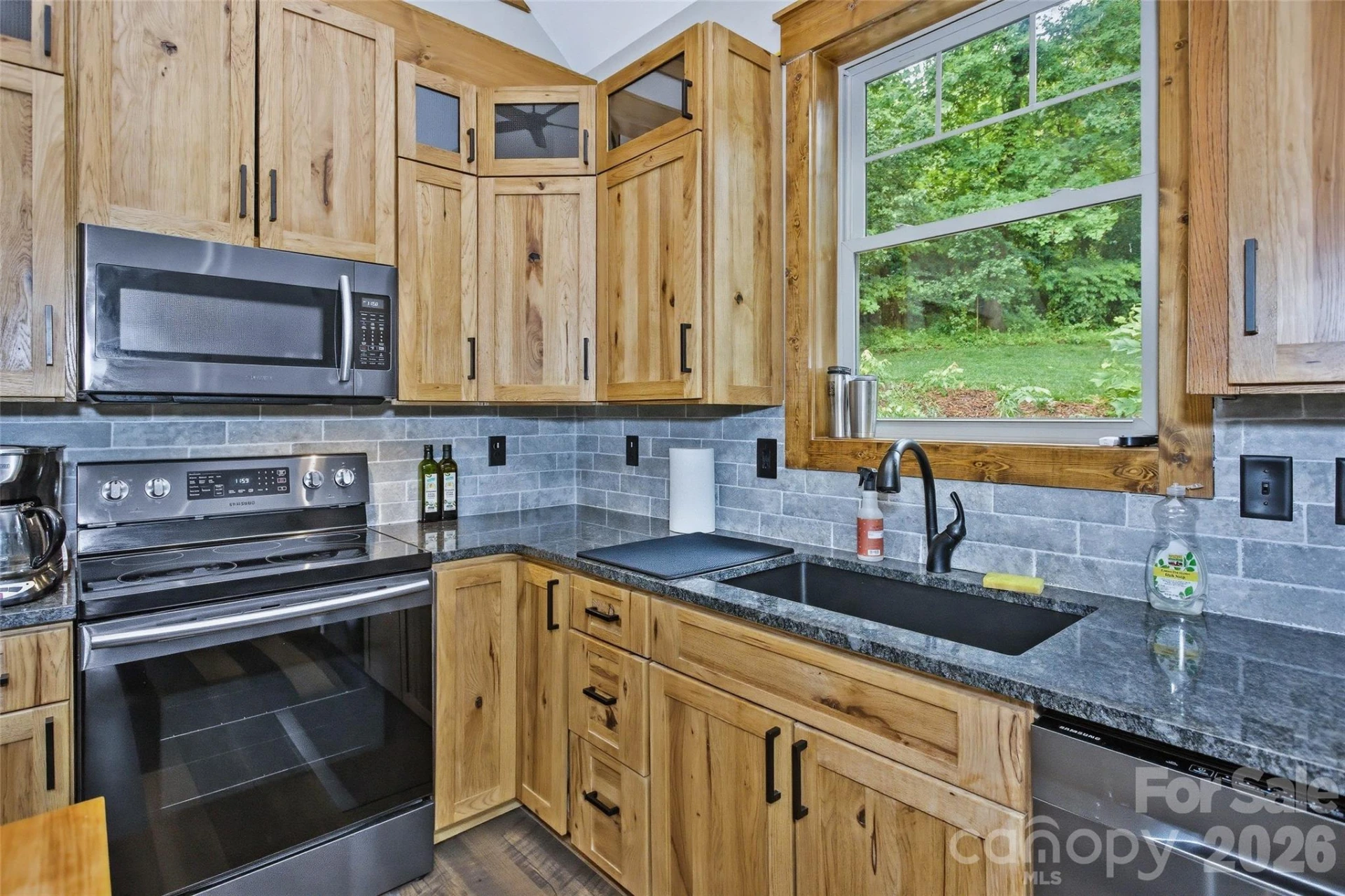 211 Wimbledon Court - Photo 9