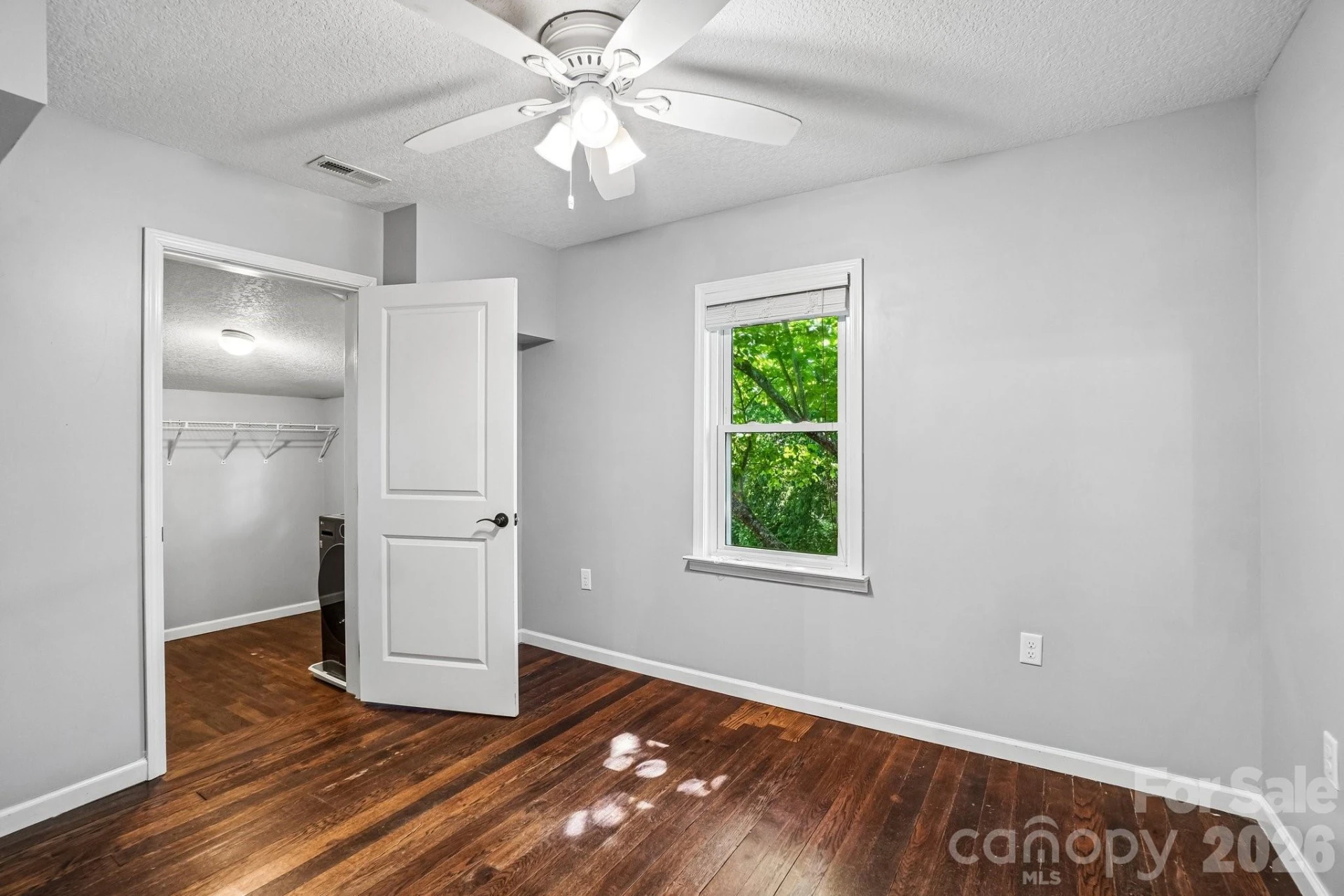 3 View Street - Photo 16