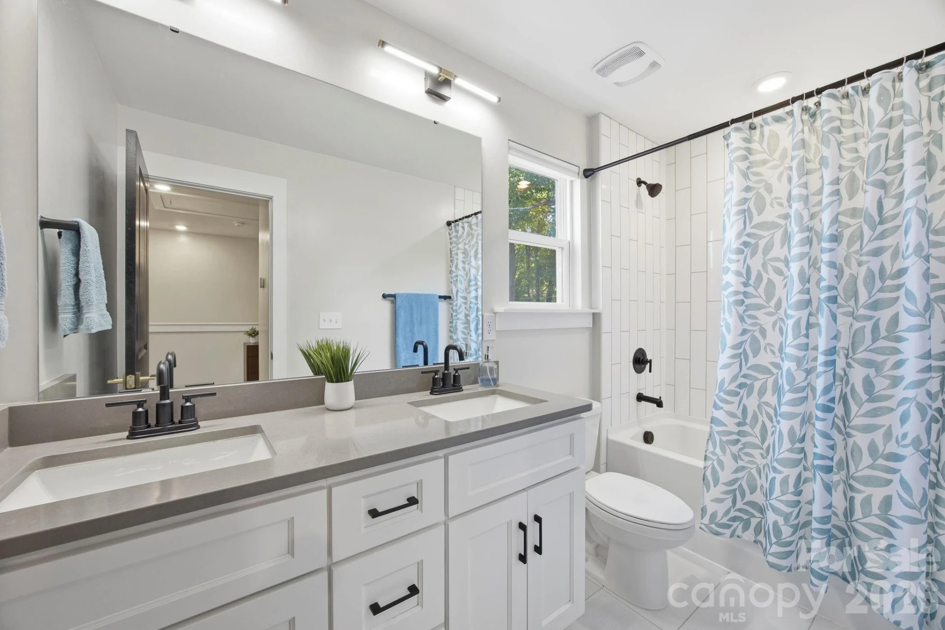 831 Mcarthur Avenue - Photo 16