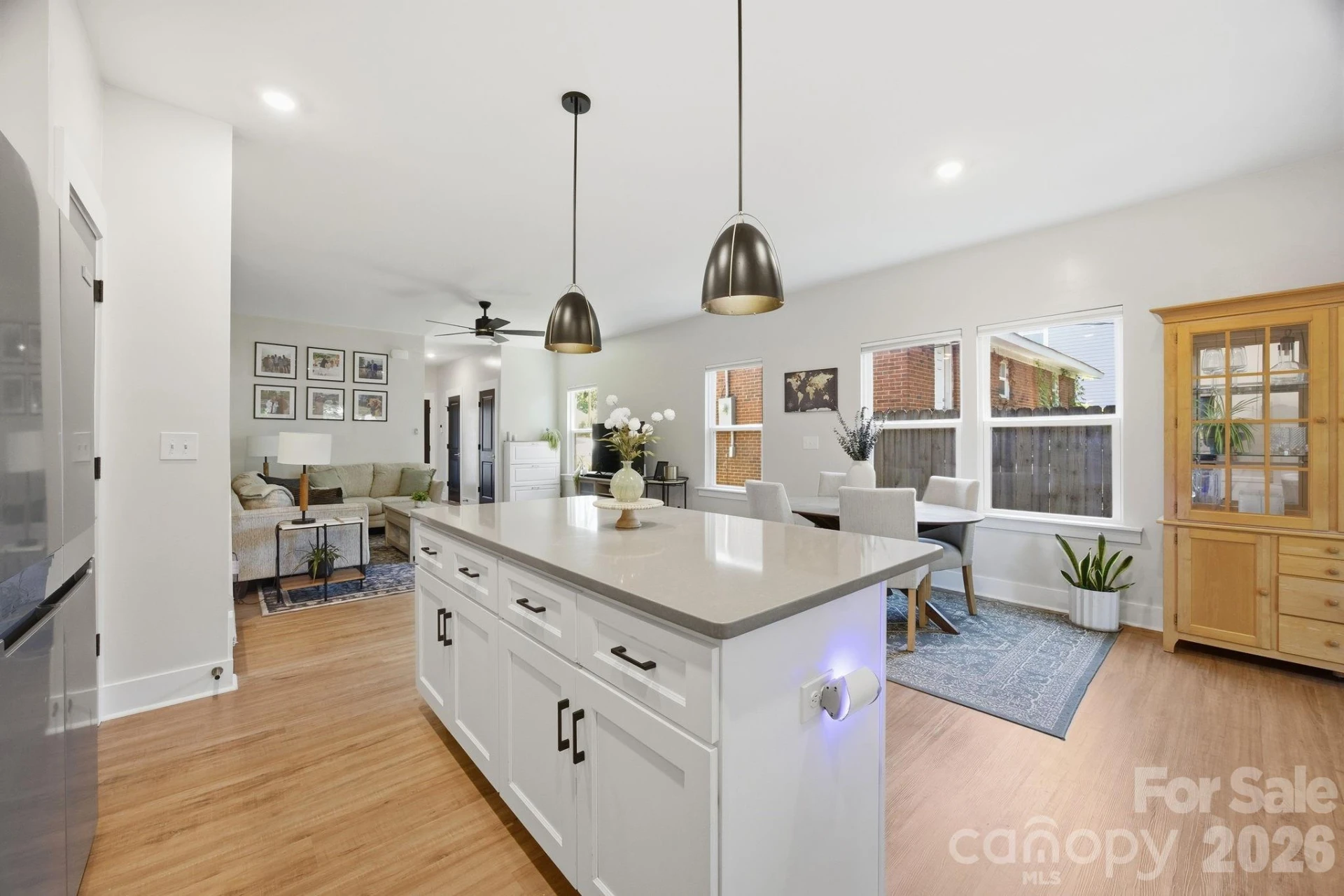 831 Mcarthur Avenue - Photo 8