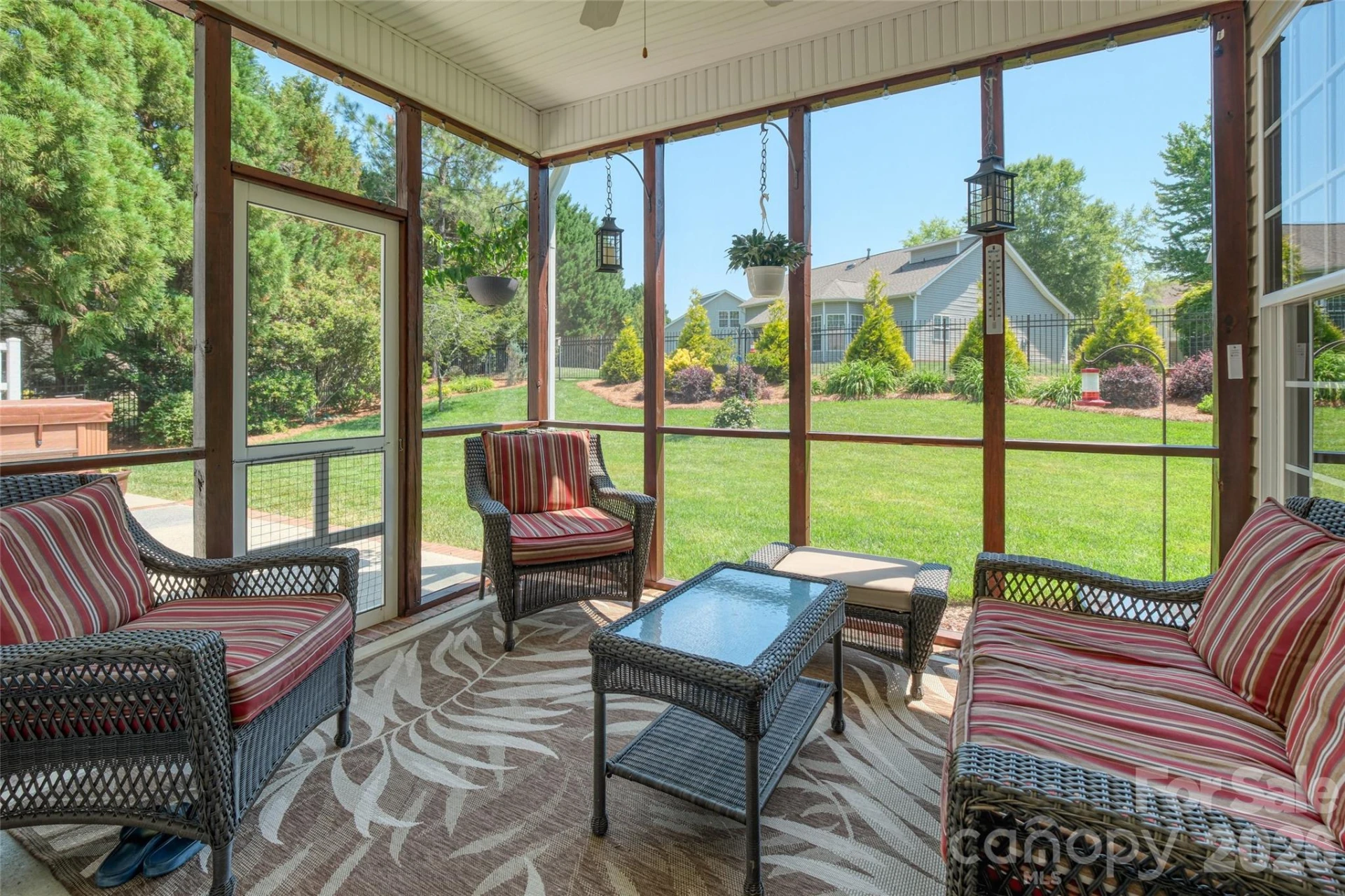1005 Feather Oak Lane - Photo 25