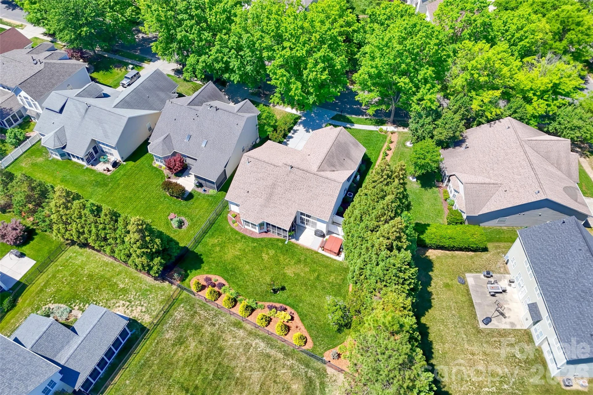 1005 Feather Oak Lane - Photo 37