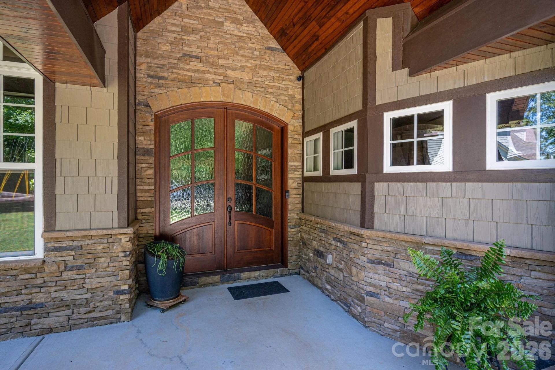 489 Evergreen Road - Photo 5