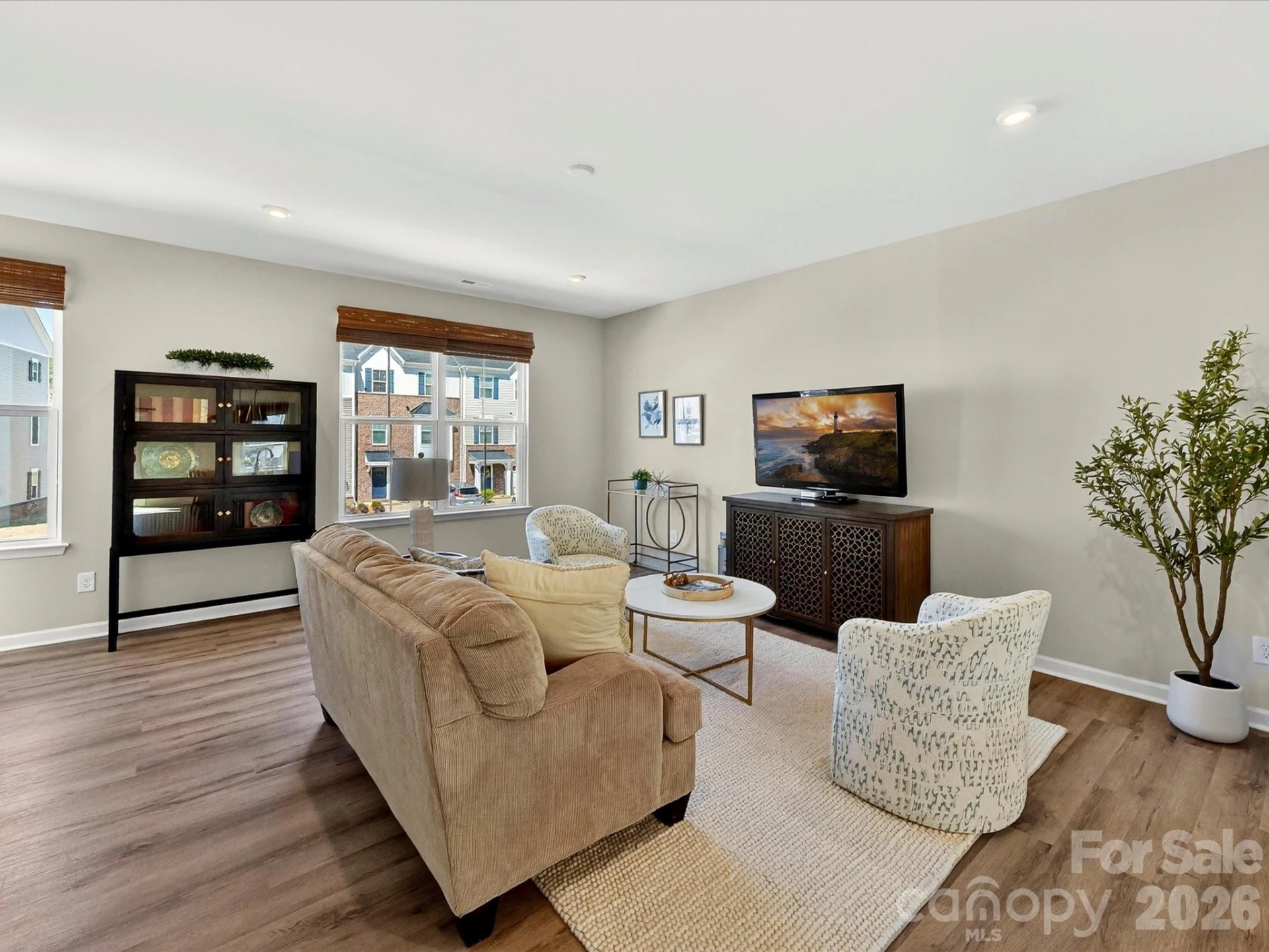 2621 Grantham Place Drive - Photo 11