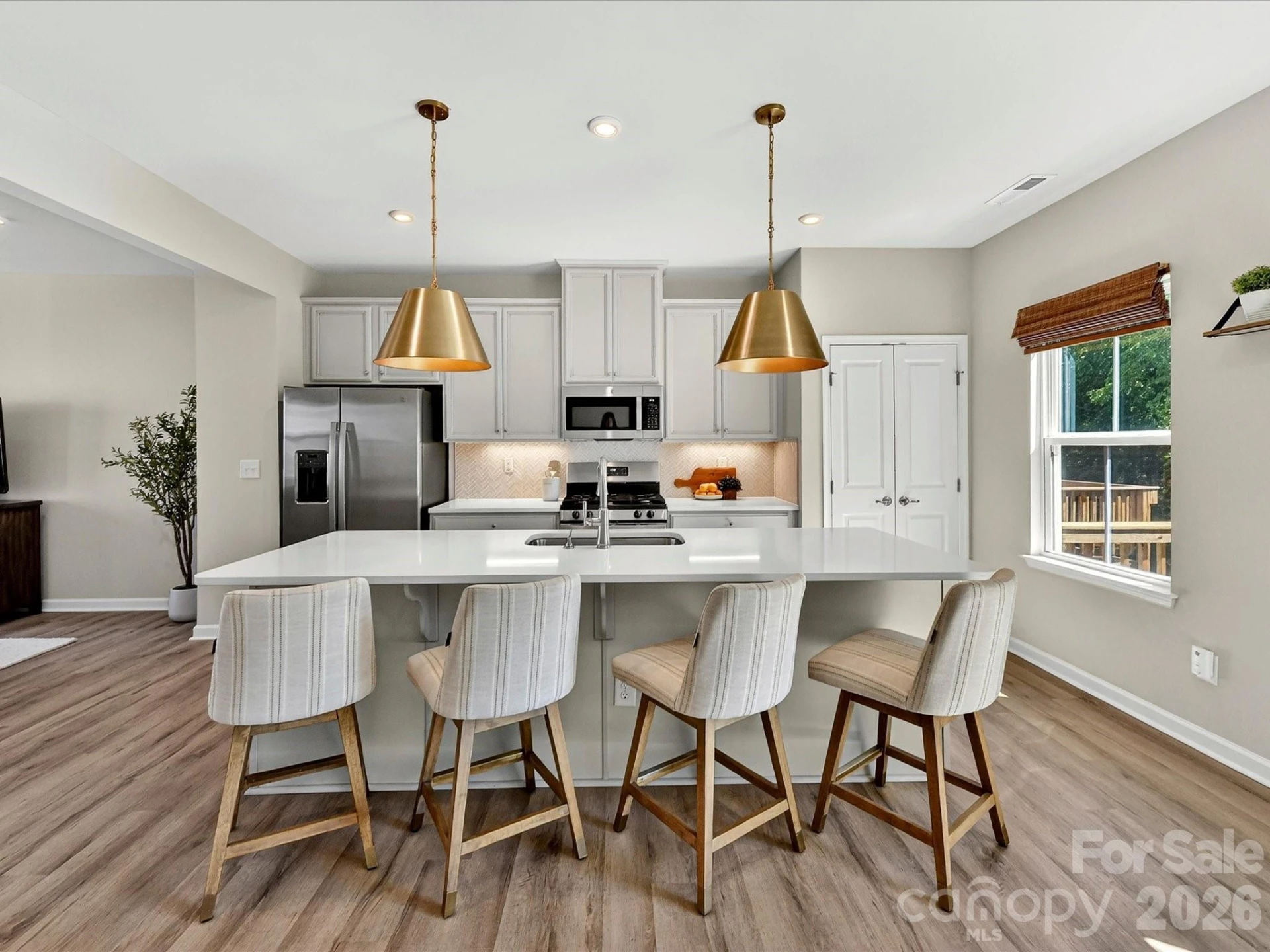 2621 Grantham Place Drive - Photo 4