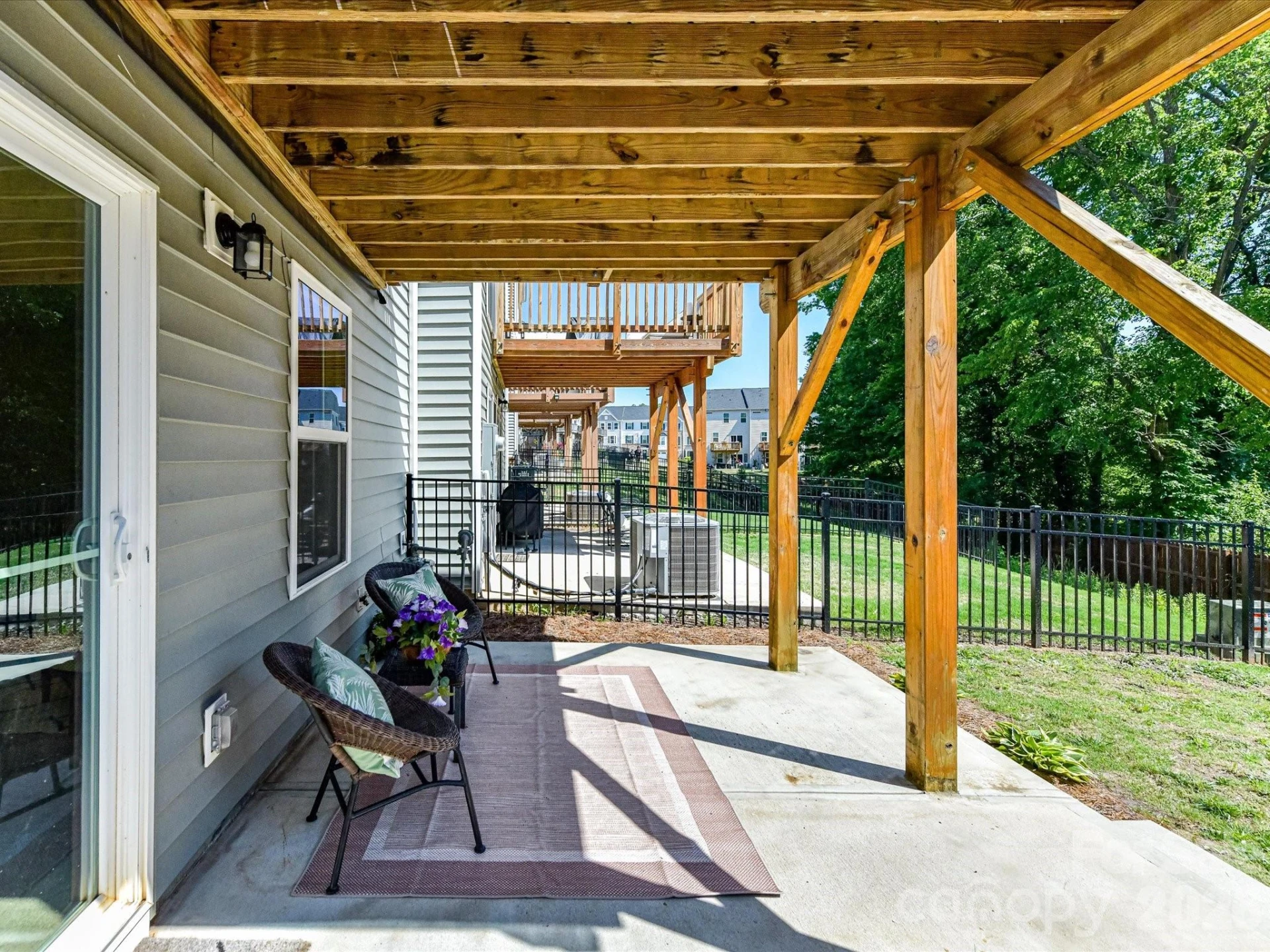 2621 Grantham Place Drive - Photo 35