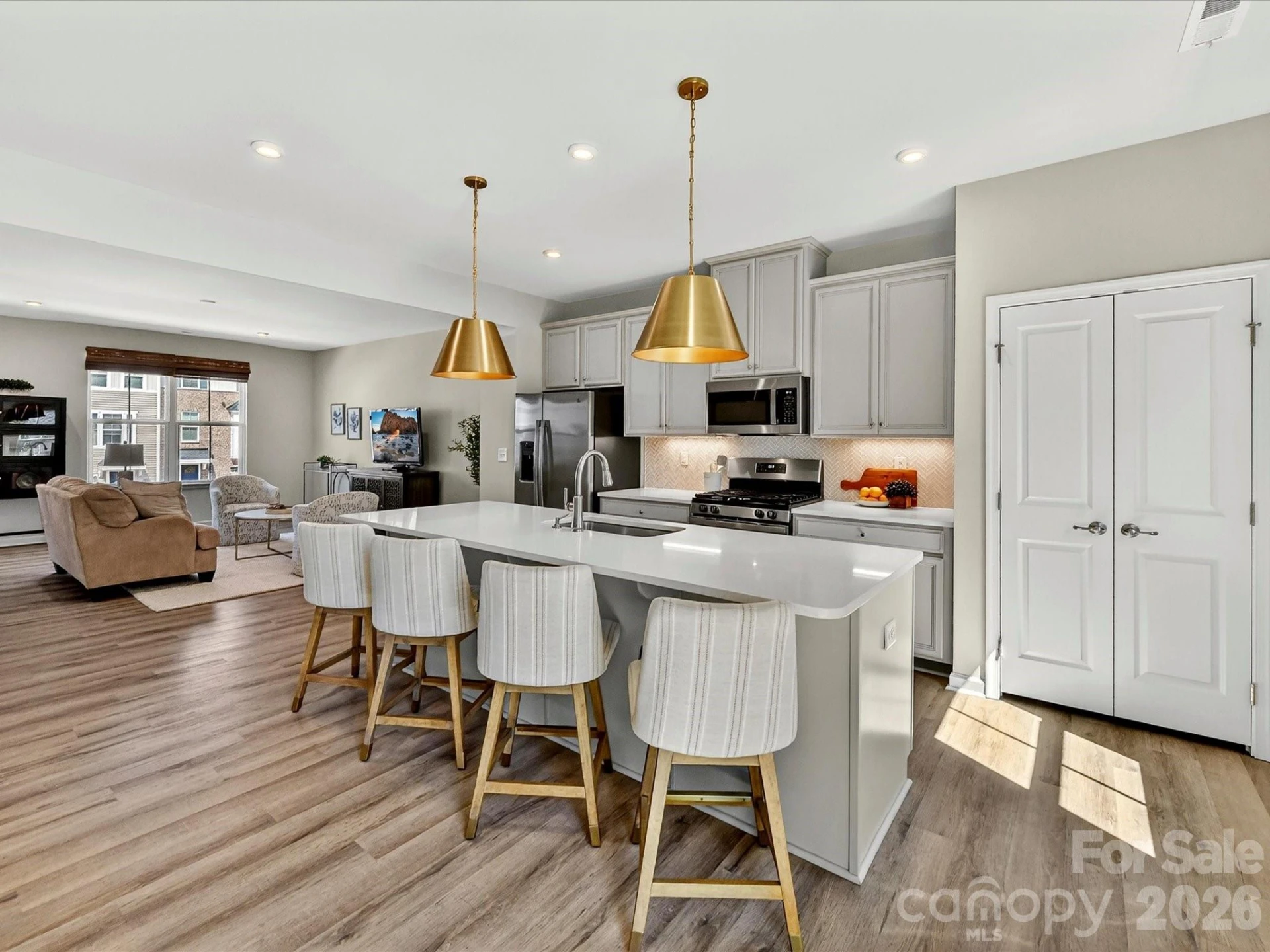2621 Grantham Place Drive - Photo 5
