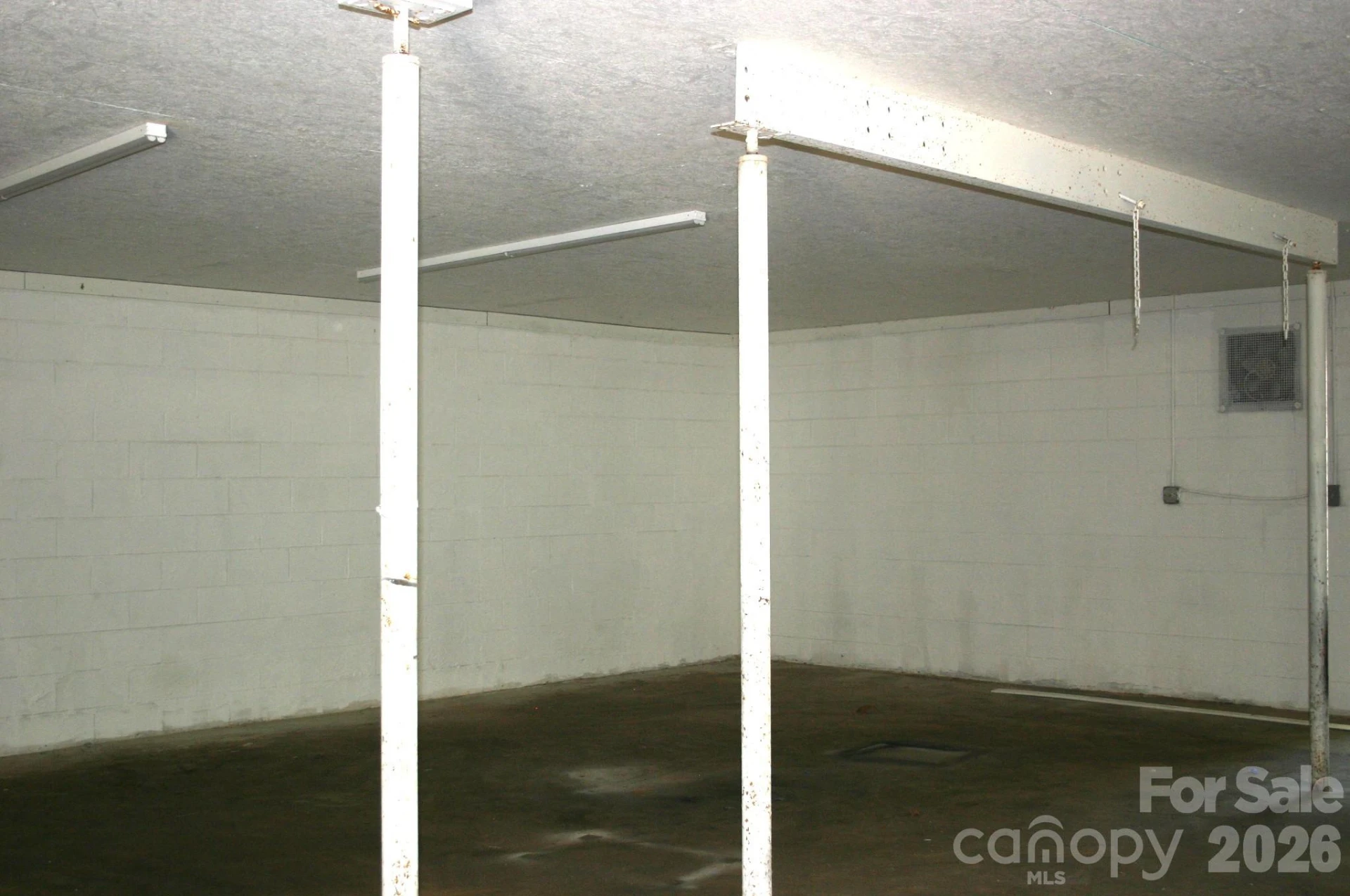 2295 Shady Grove Road - Photo 42