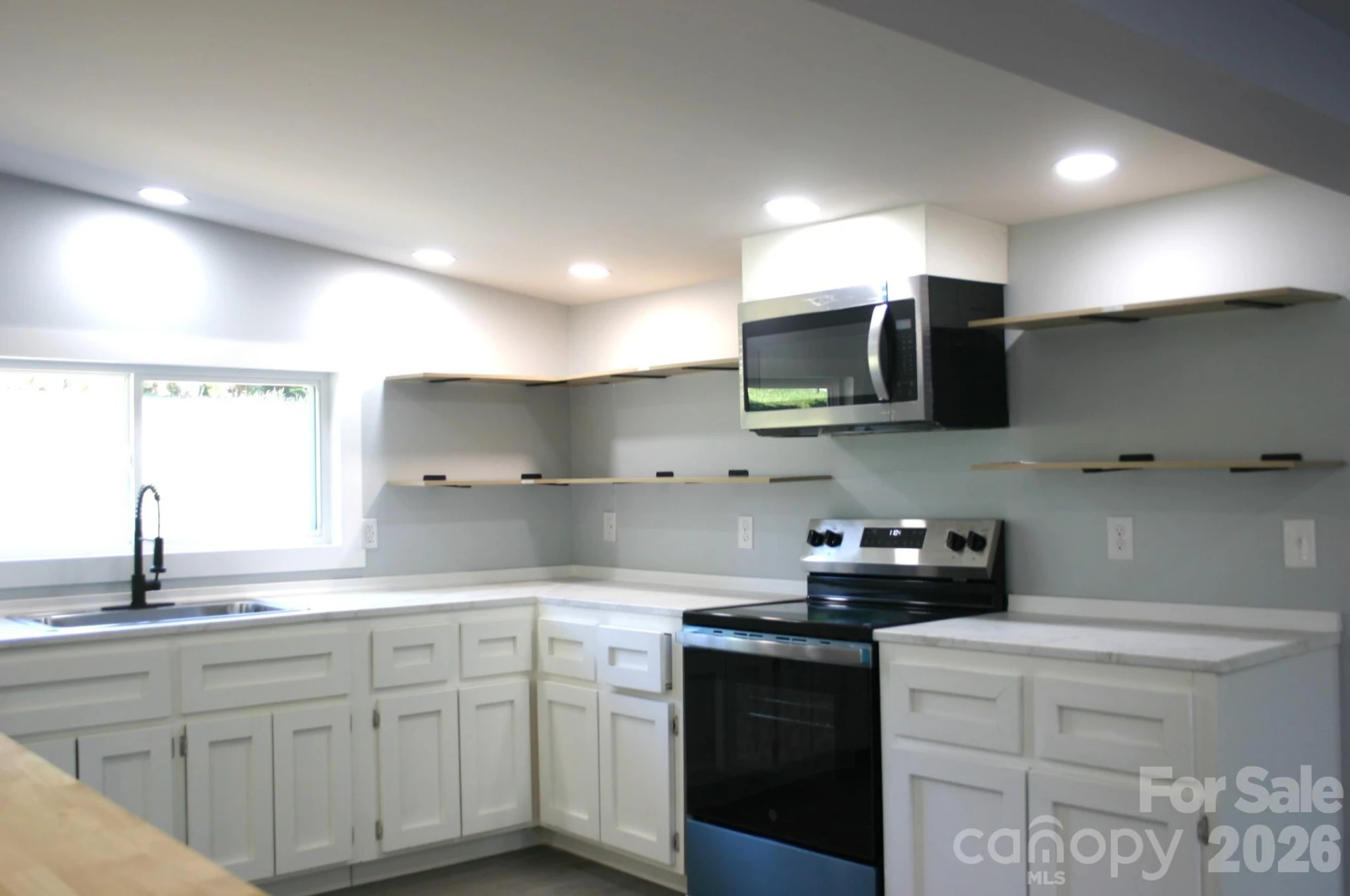 2295 Shady Grove Road - Photo 10