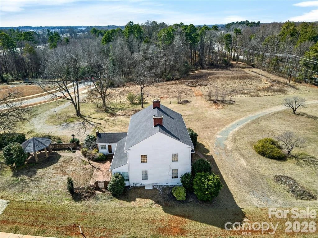 11124 Eastfield Road - Photo 3