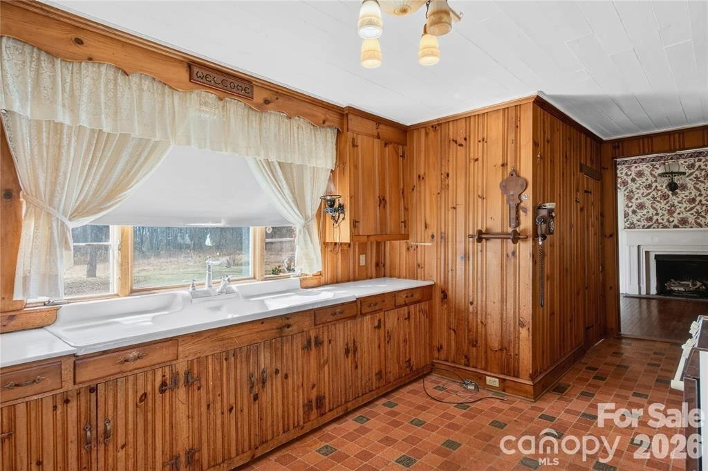 11124 Eastfield Road - Photo 17