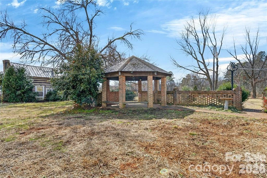 11124 Eastfield Road - Photo 35