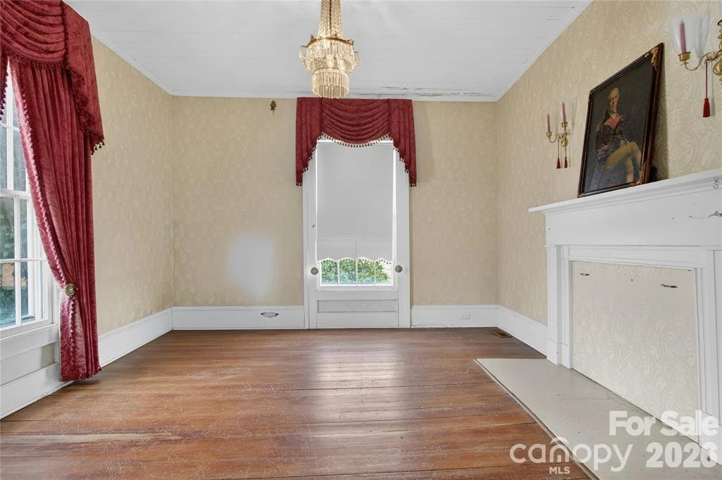 11124 Eastfield Road - Photo 10