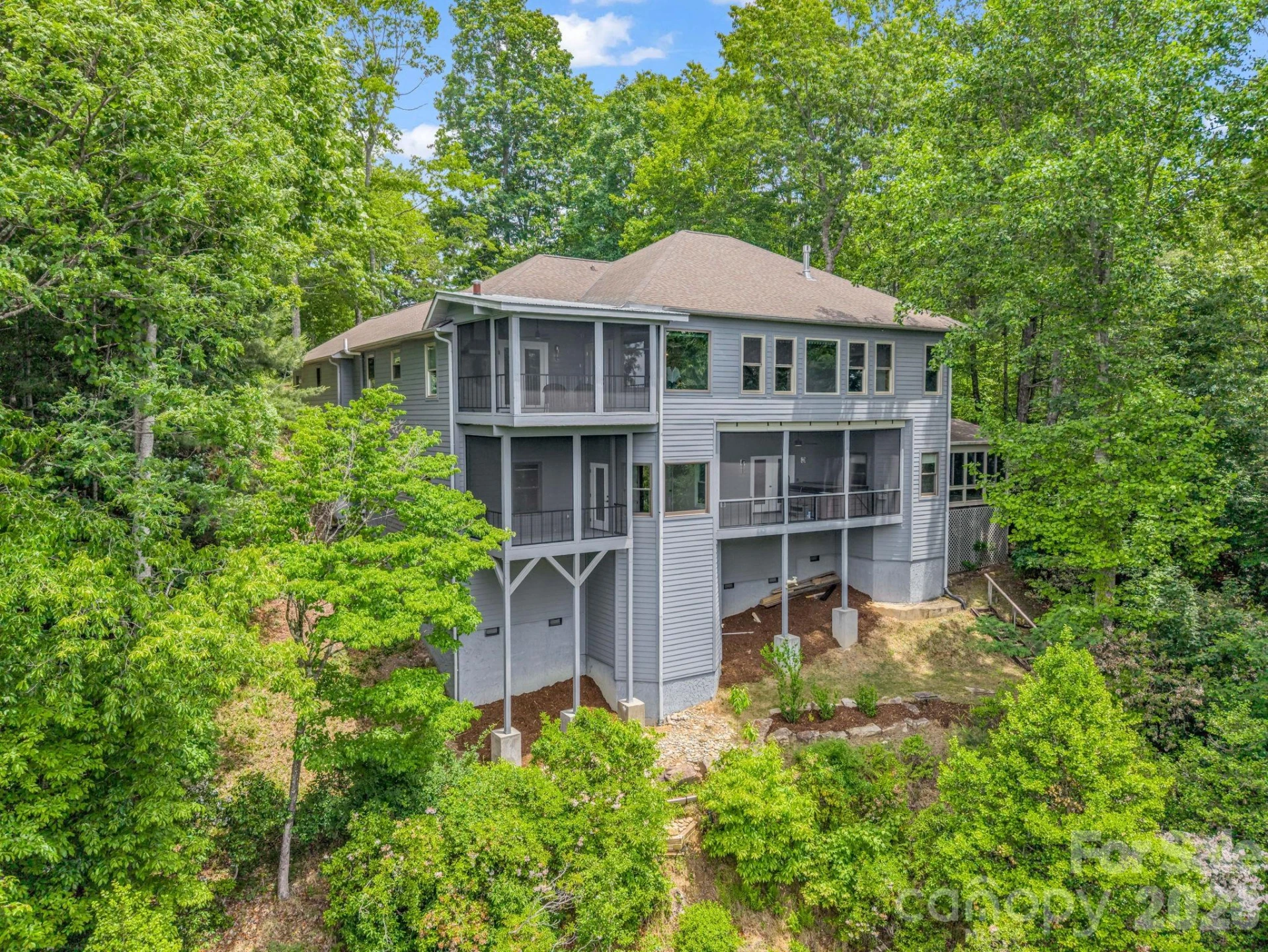 241 Dvdegi Court - Photo 3