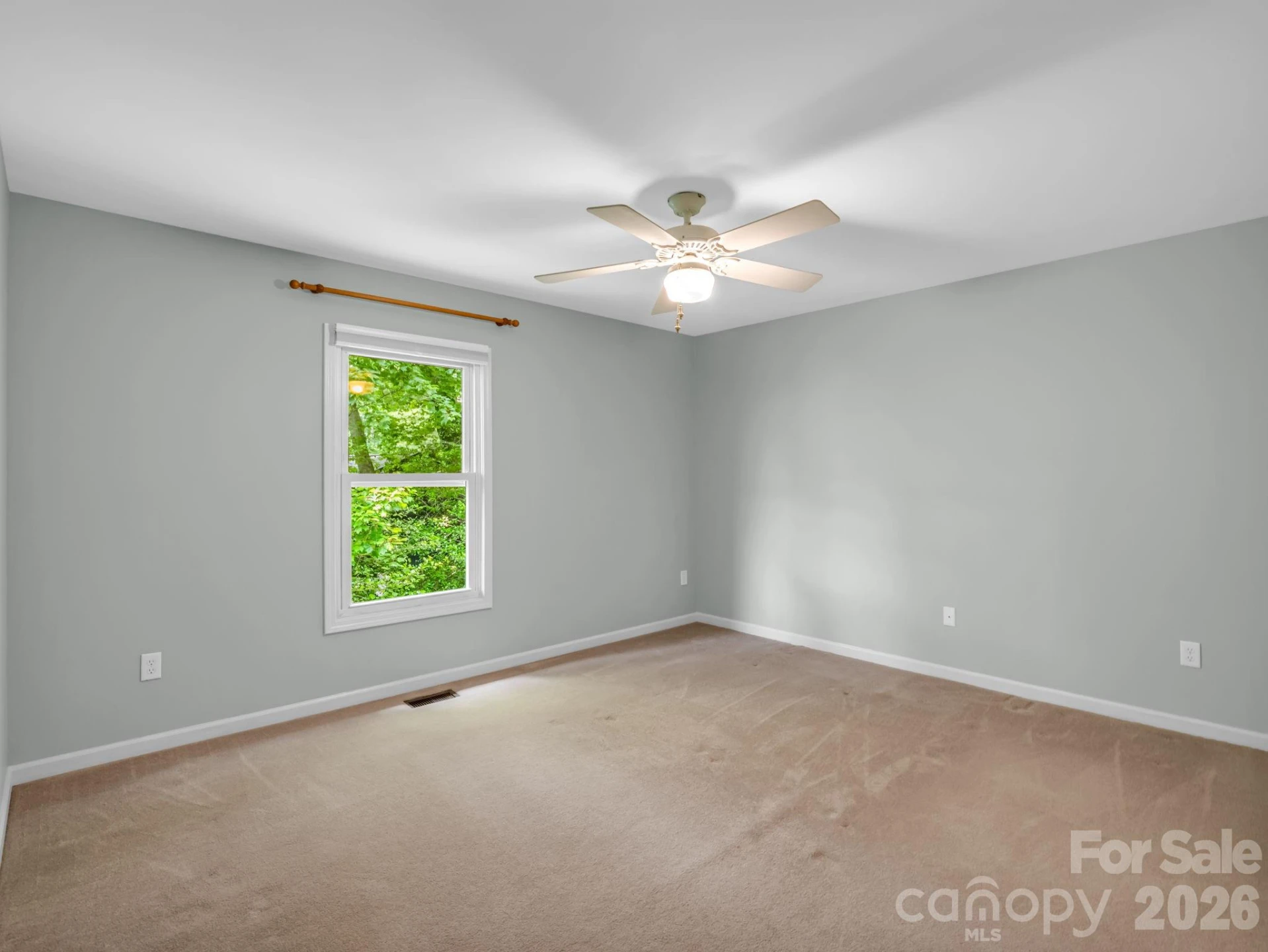 241 Dvdegi Court - Photo 29