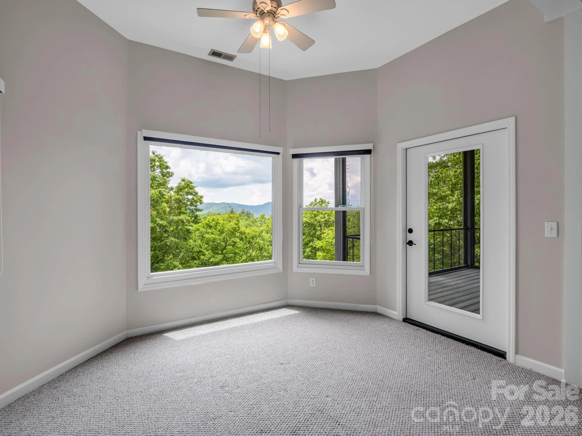 241 Dvdegi Court - Photo 38