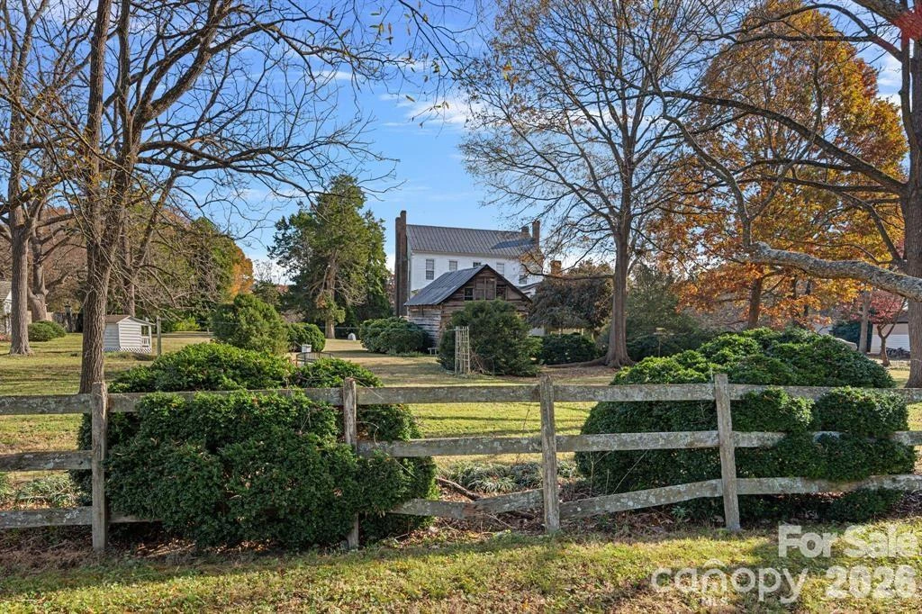 104 Leslie Loop - Photo 44