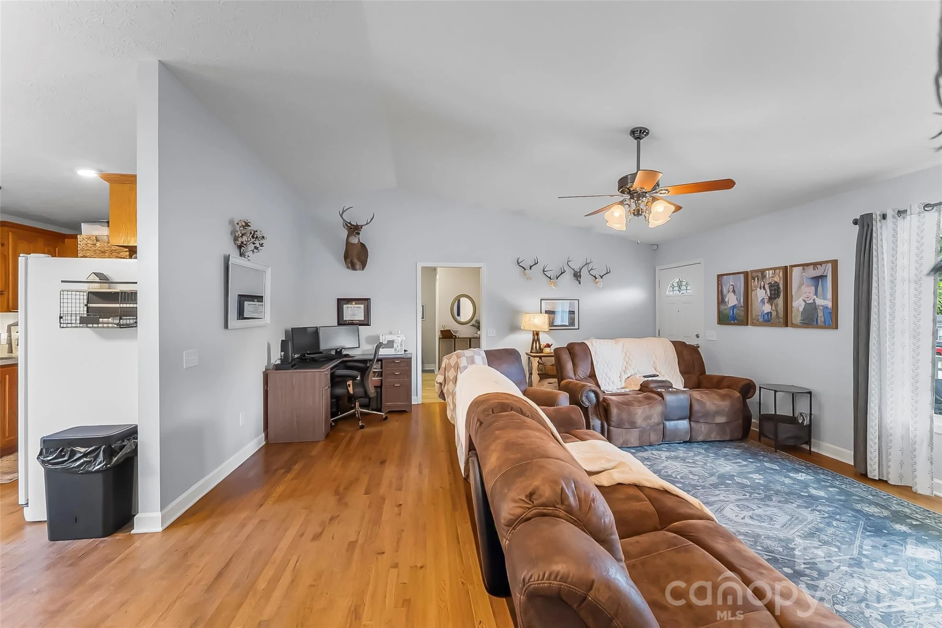 1498 Salem Road - Photo 10