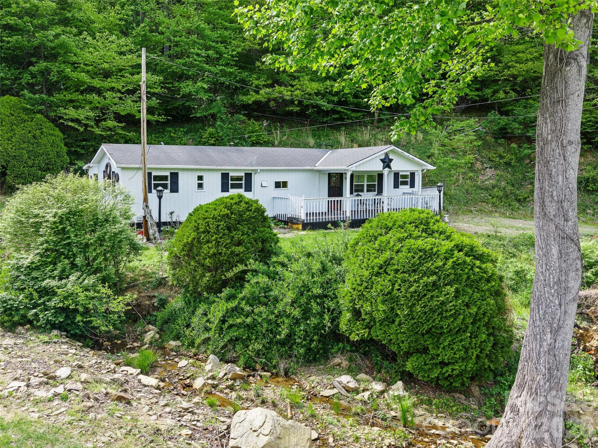 74 Socrates Lane - Photo 2