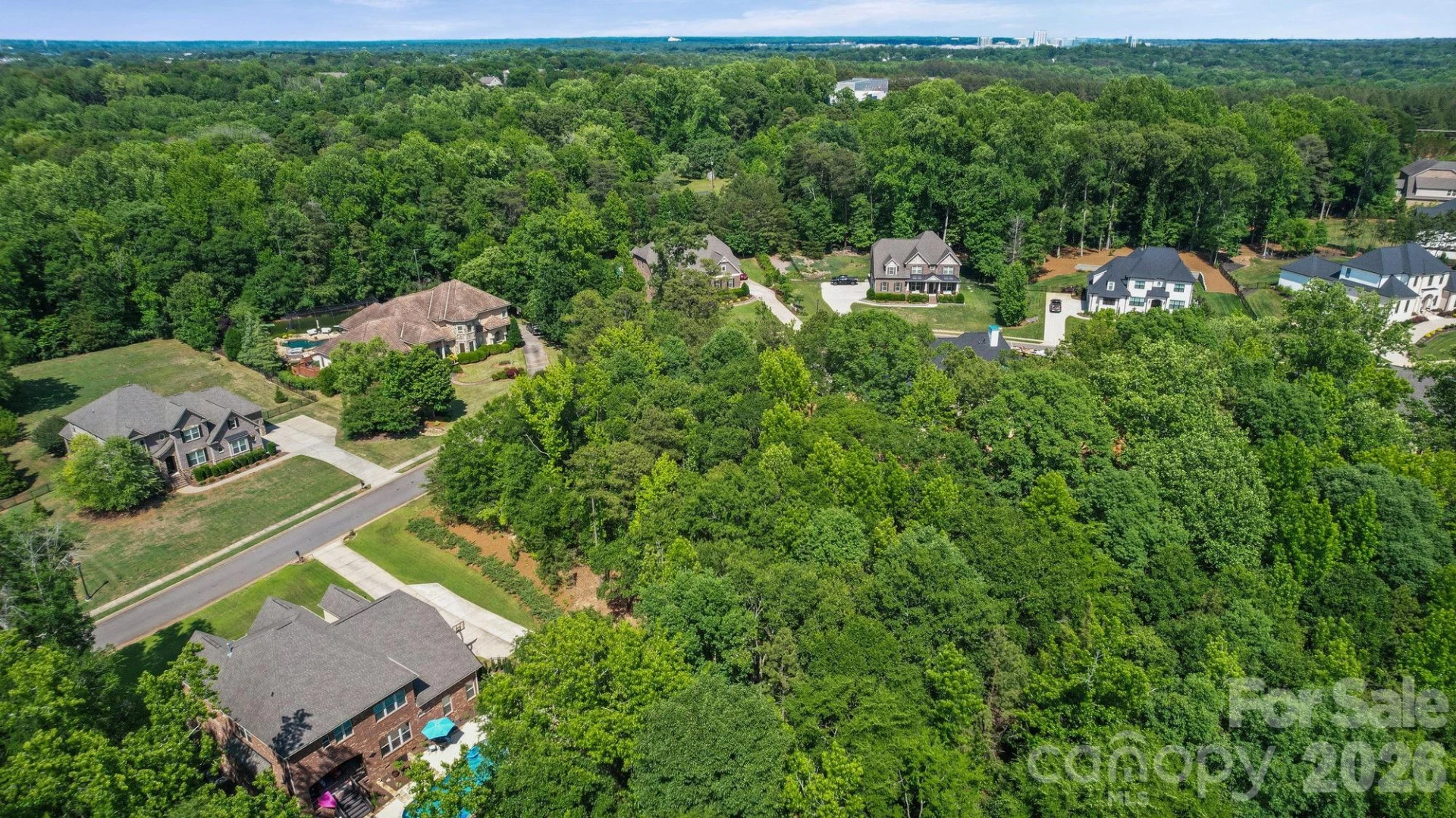 1235 Lancashire Drive - Photo 15