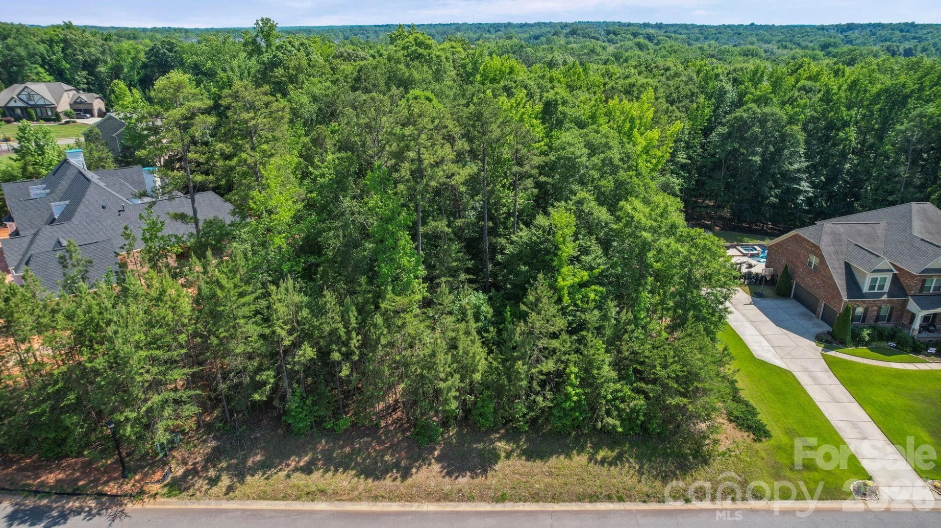 1235 Lancashire Drive - Photo 10