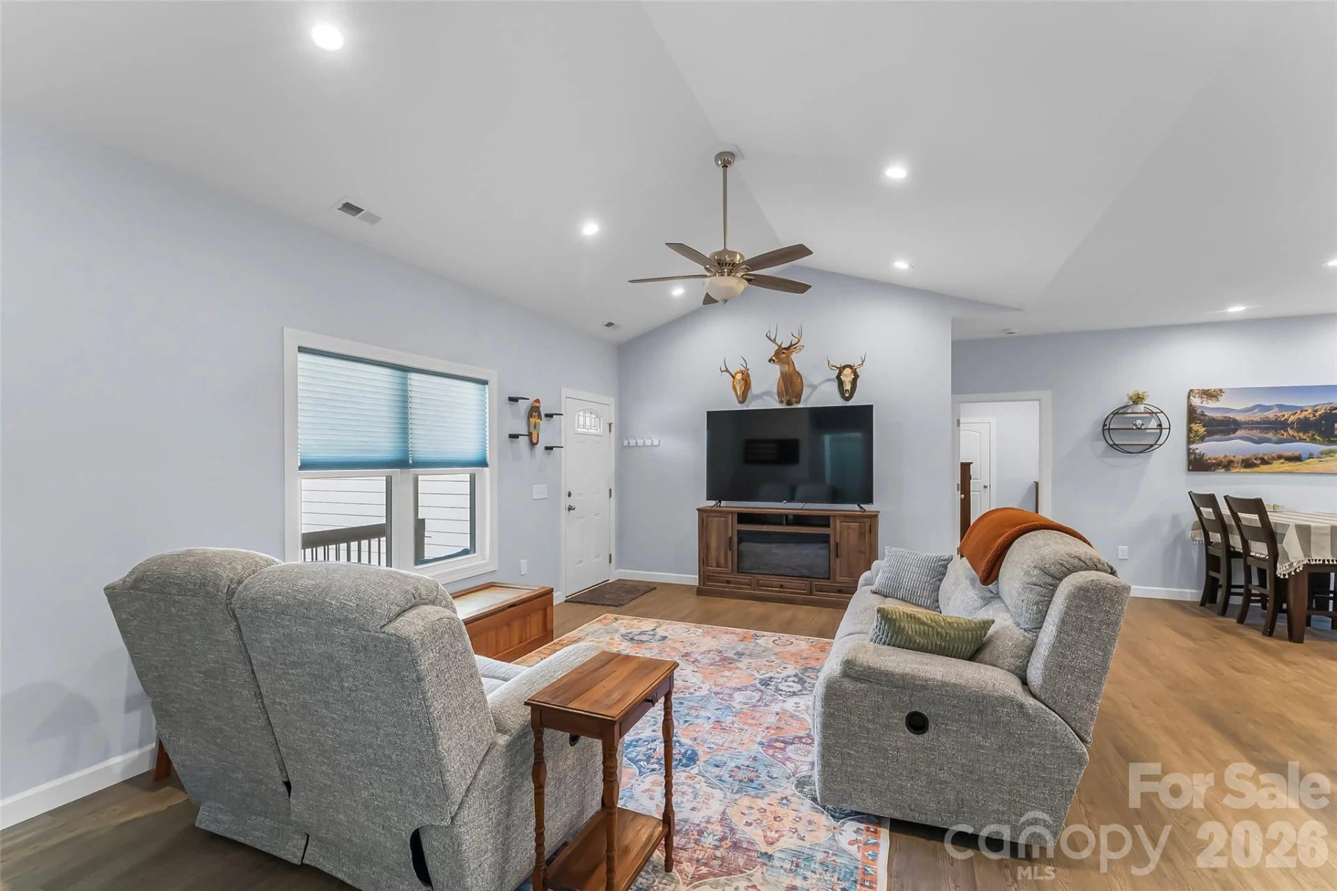 2455 Saratoga Run - Photo 8