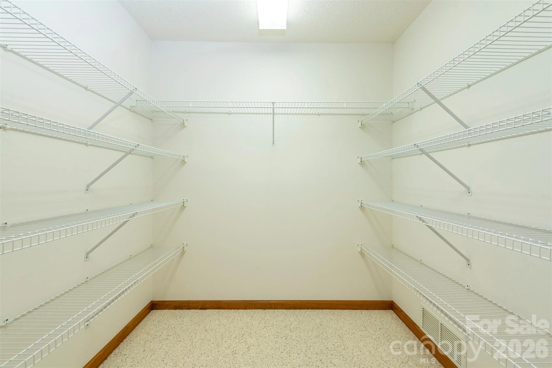 29 Hillcreek Drive - Photo 22