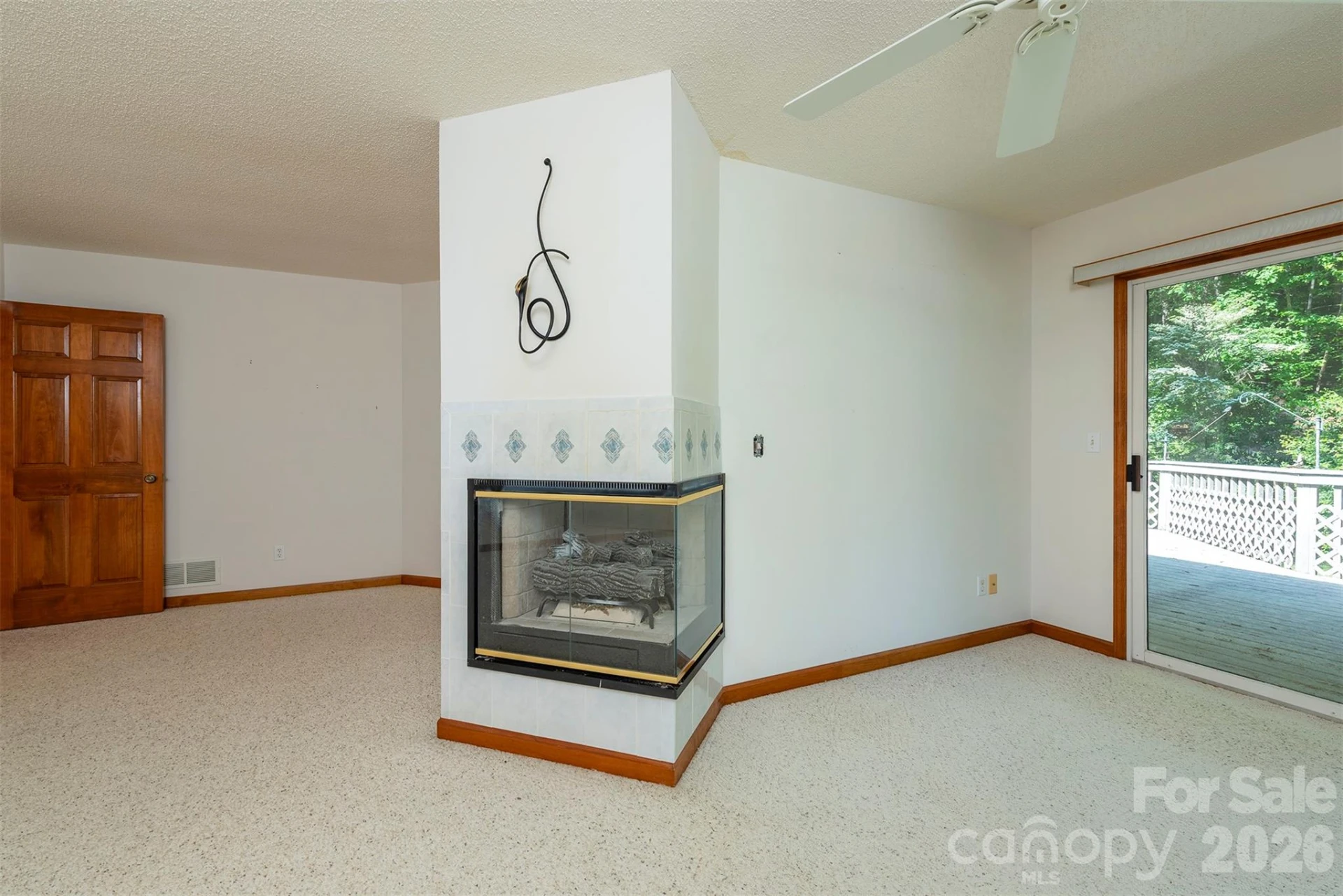 29 Hillcreek Drive - Photo 4
