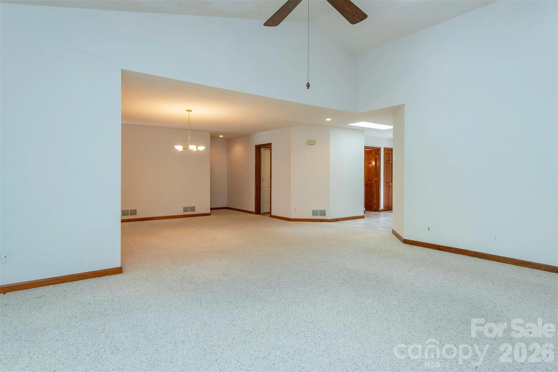 29 Hillcreek Drive - Photo 9